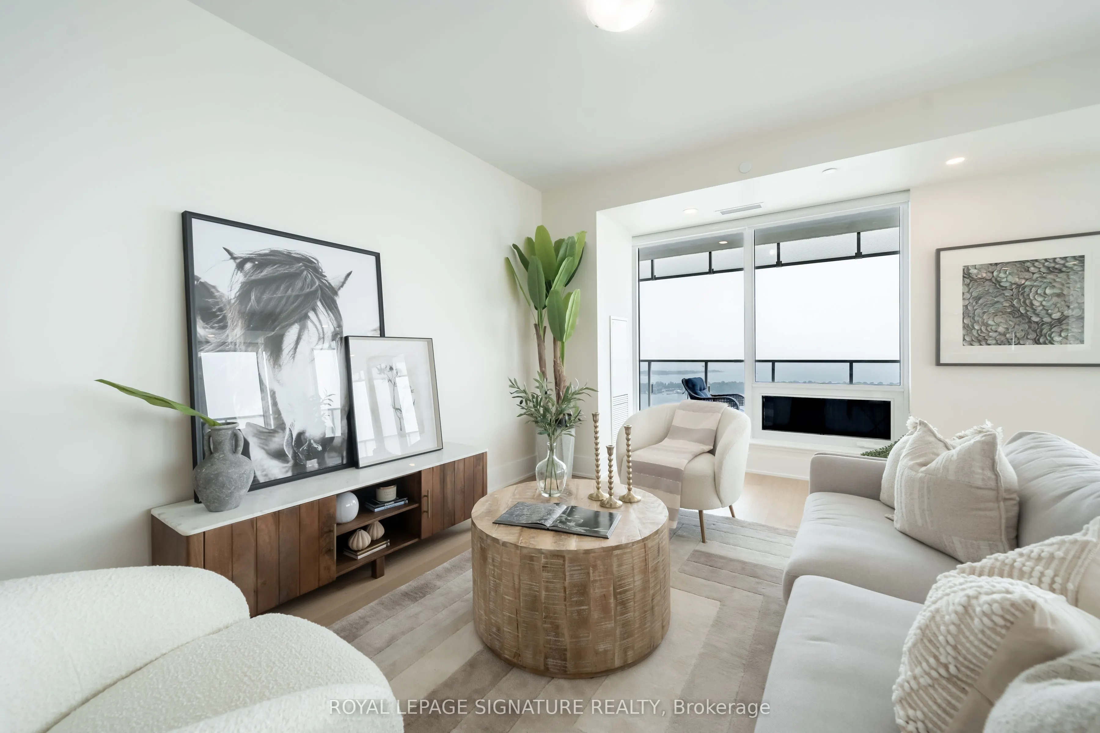 28 Freeland Street, #5402