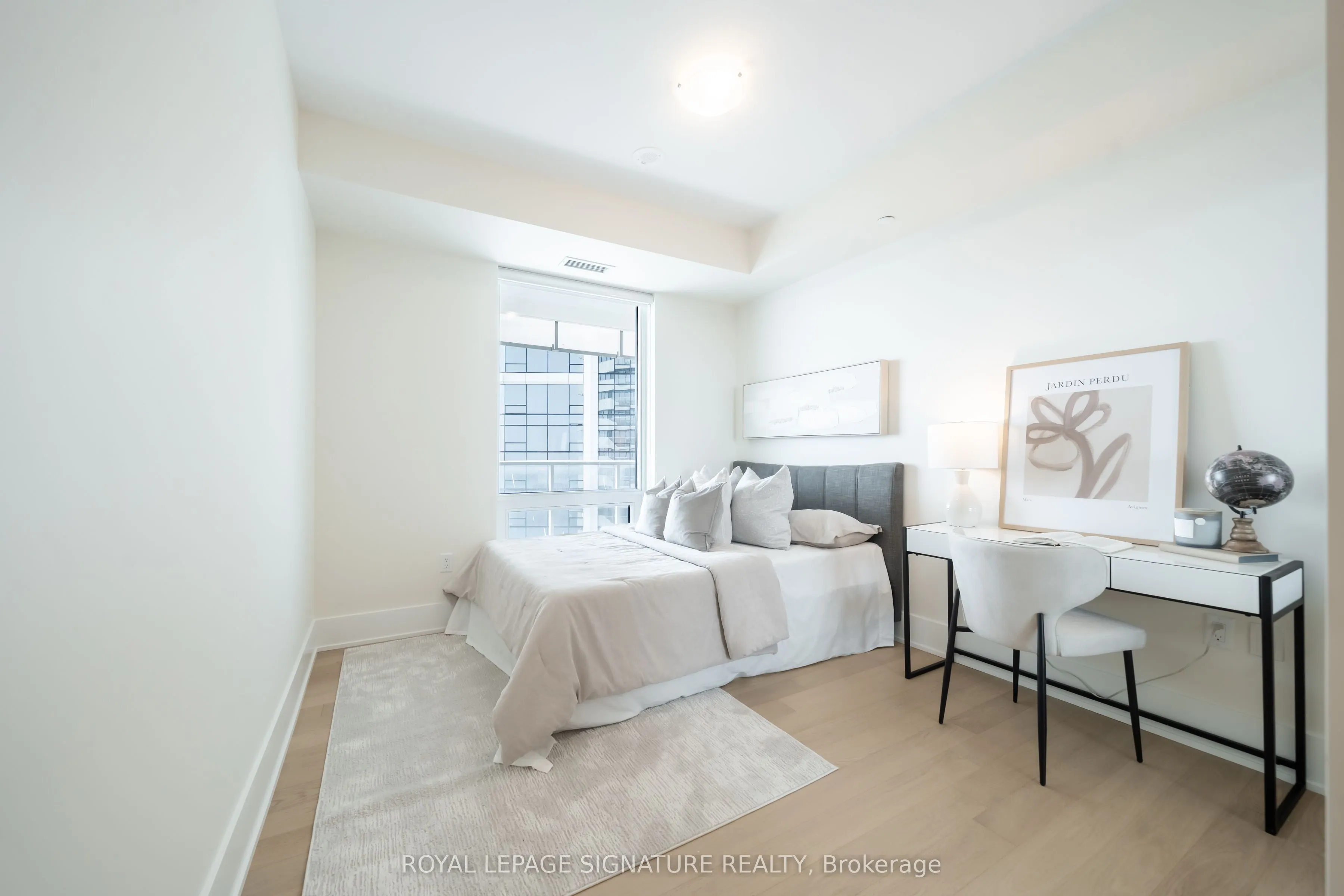 28 Freeland Street, #5402