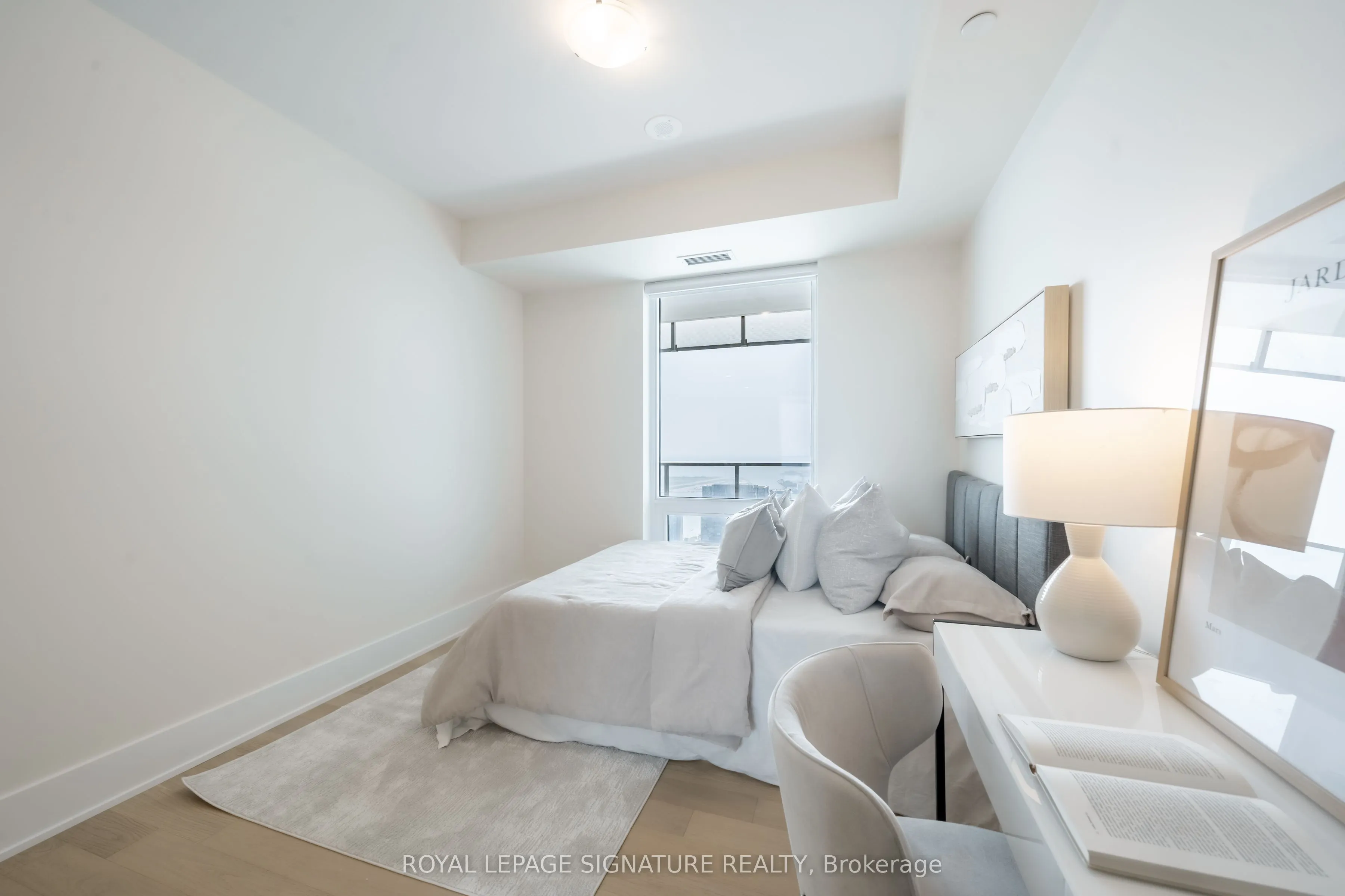 28 Freeland Street, #5402