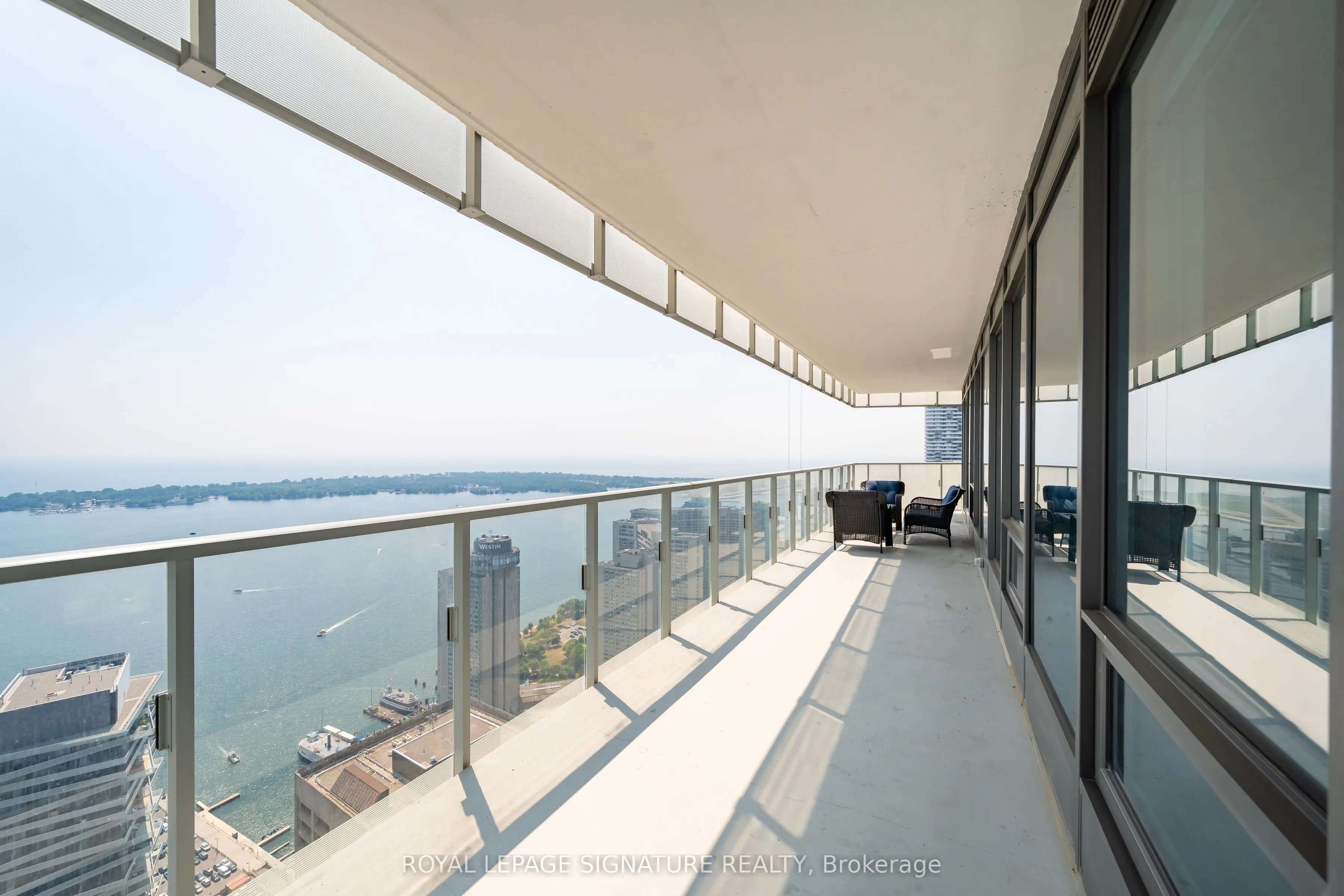 28 Freeland Street, #5402
