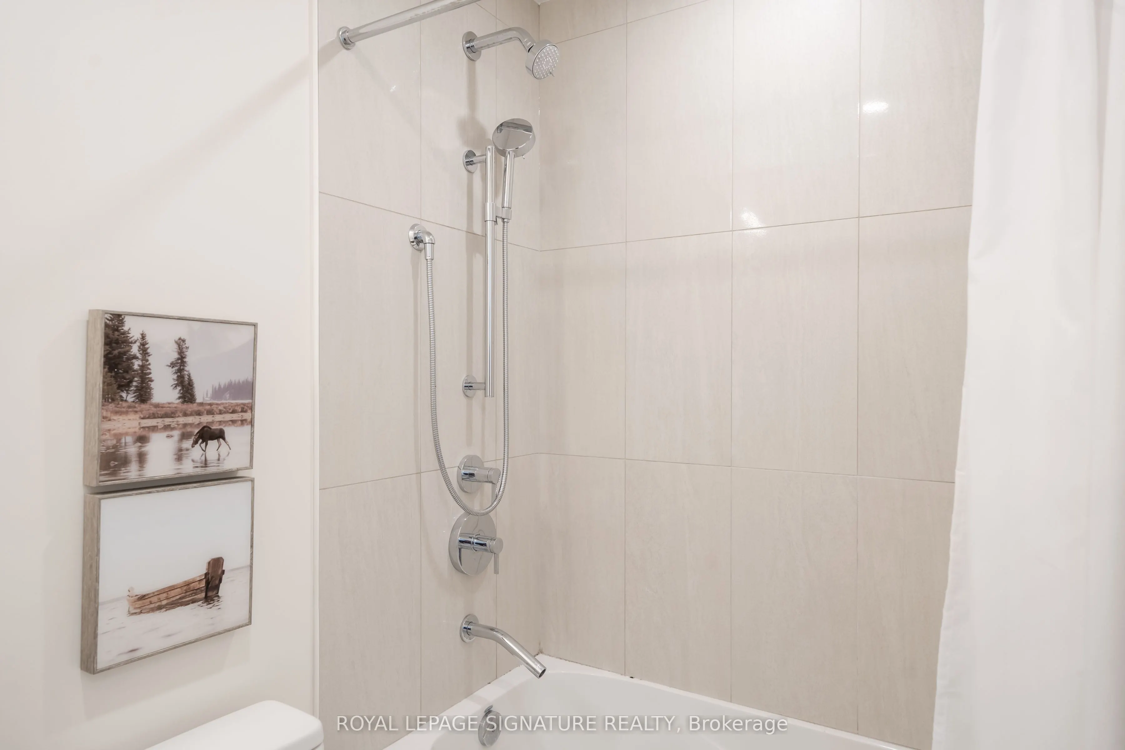 28 Freeland Street, #5402