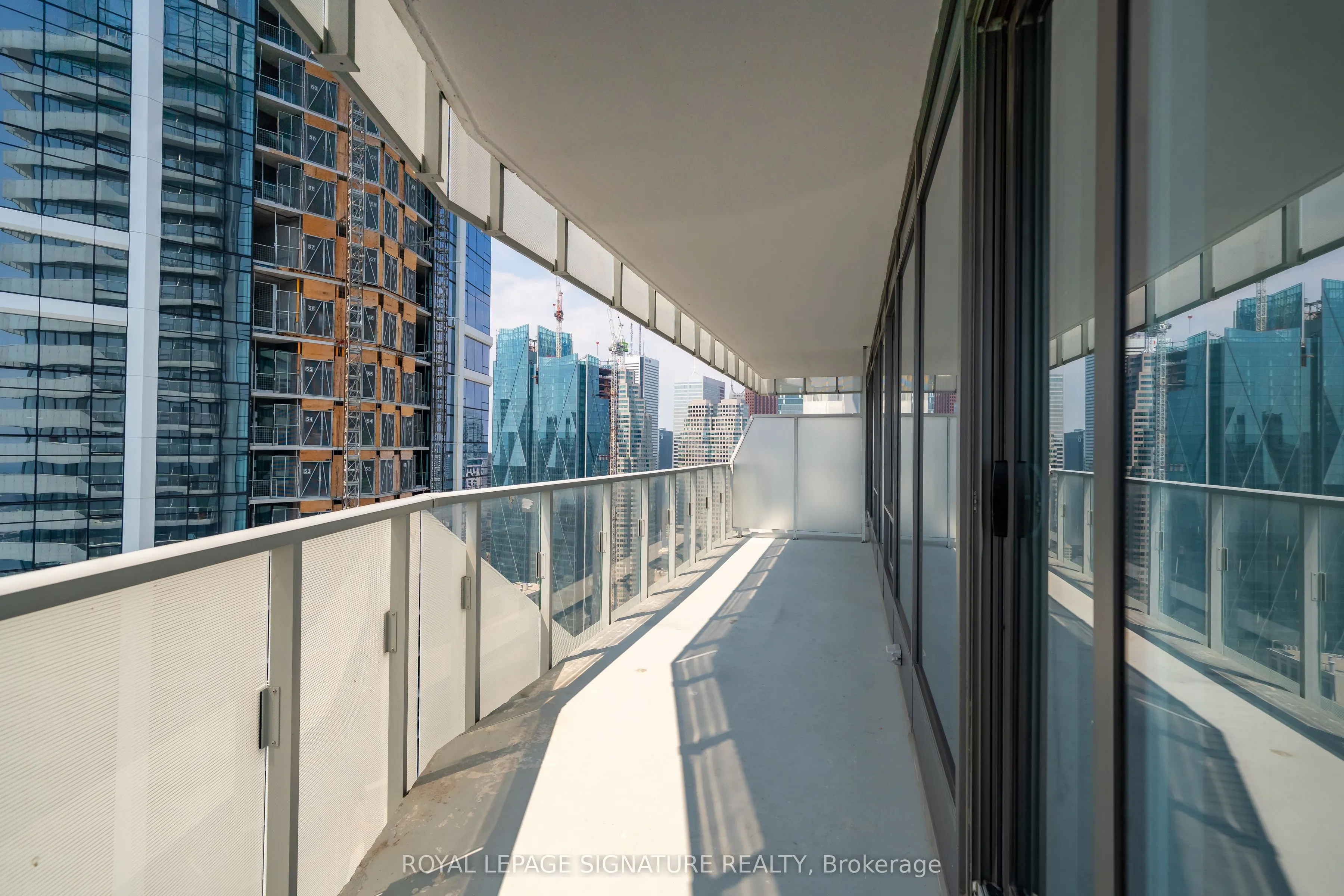 28 Freeland Street, #5402