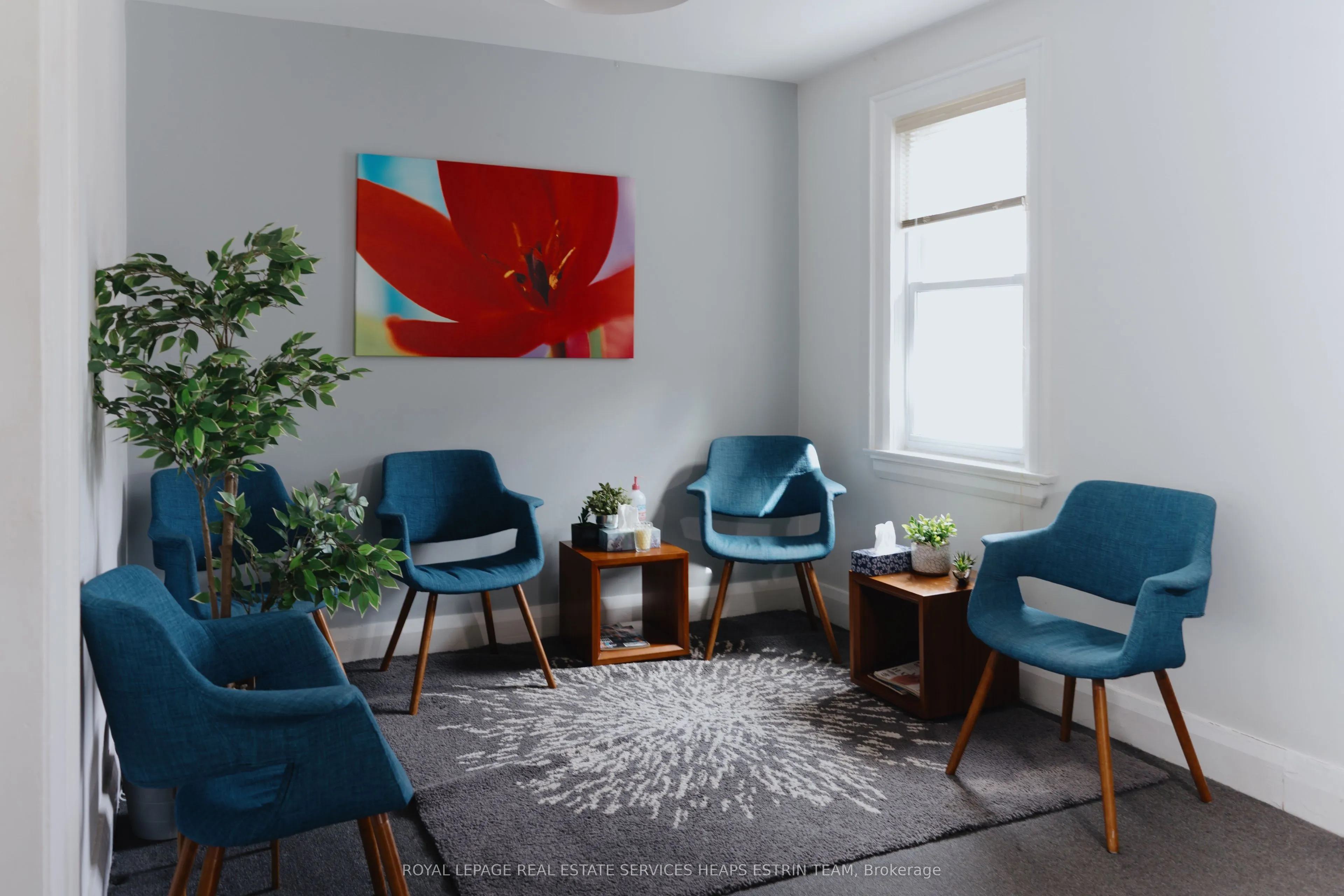 1395 Bayview Avenue, #201