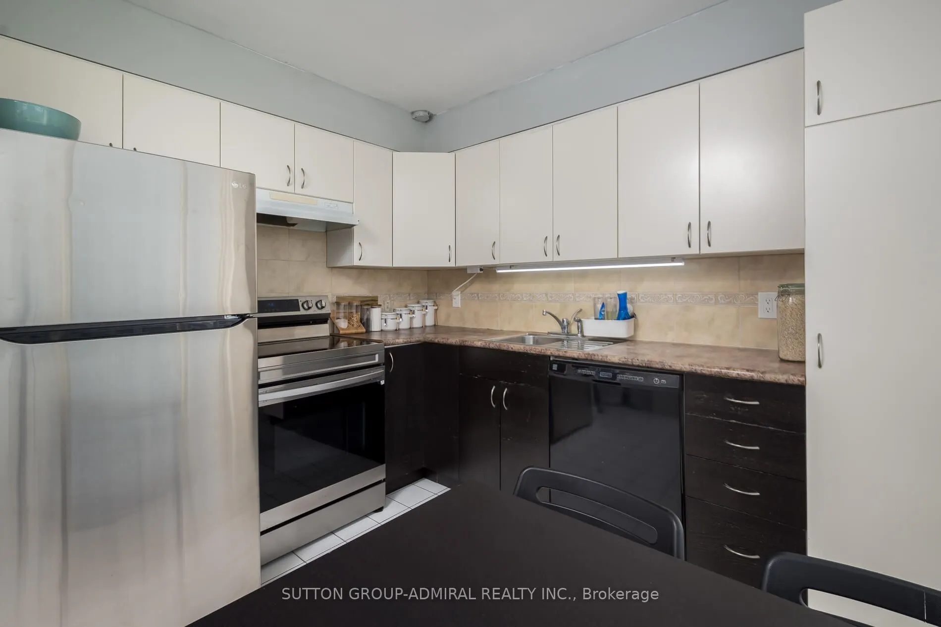 1131 Steeles Avenue W, #1105