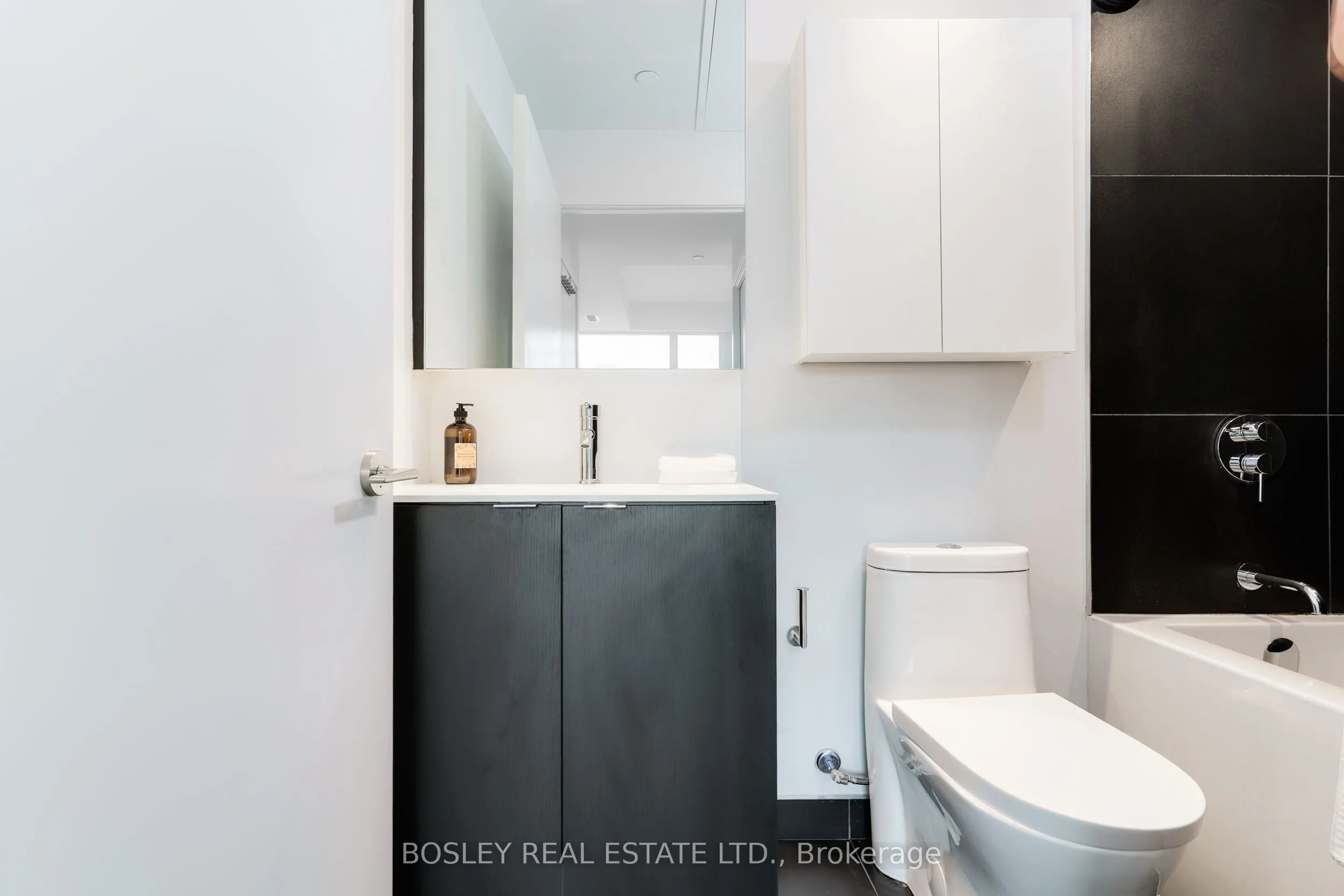 20 Edward Street, #1509