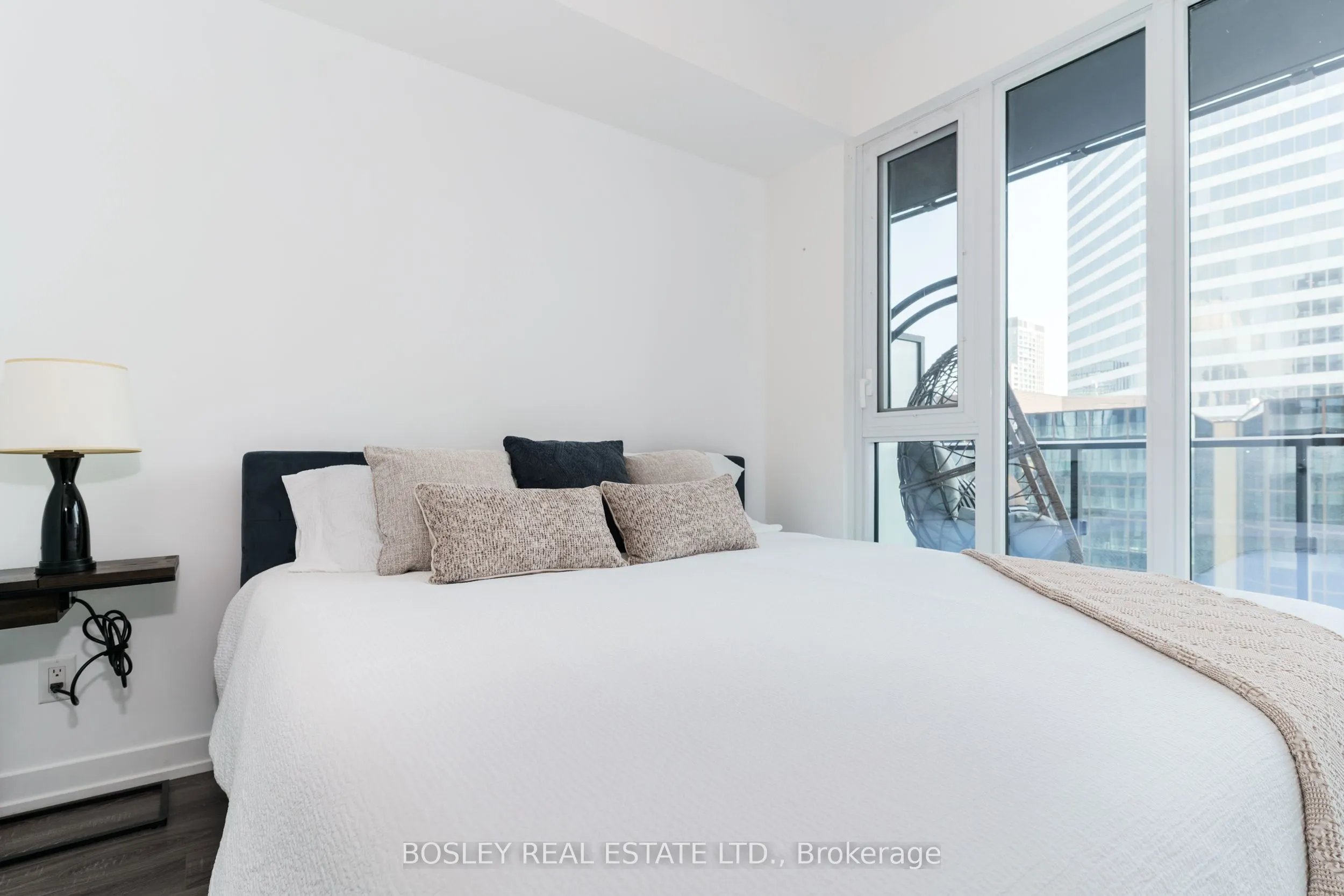 20 Edward Street, #1509