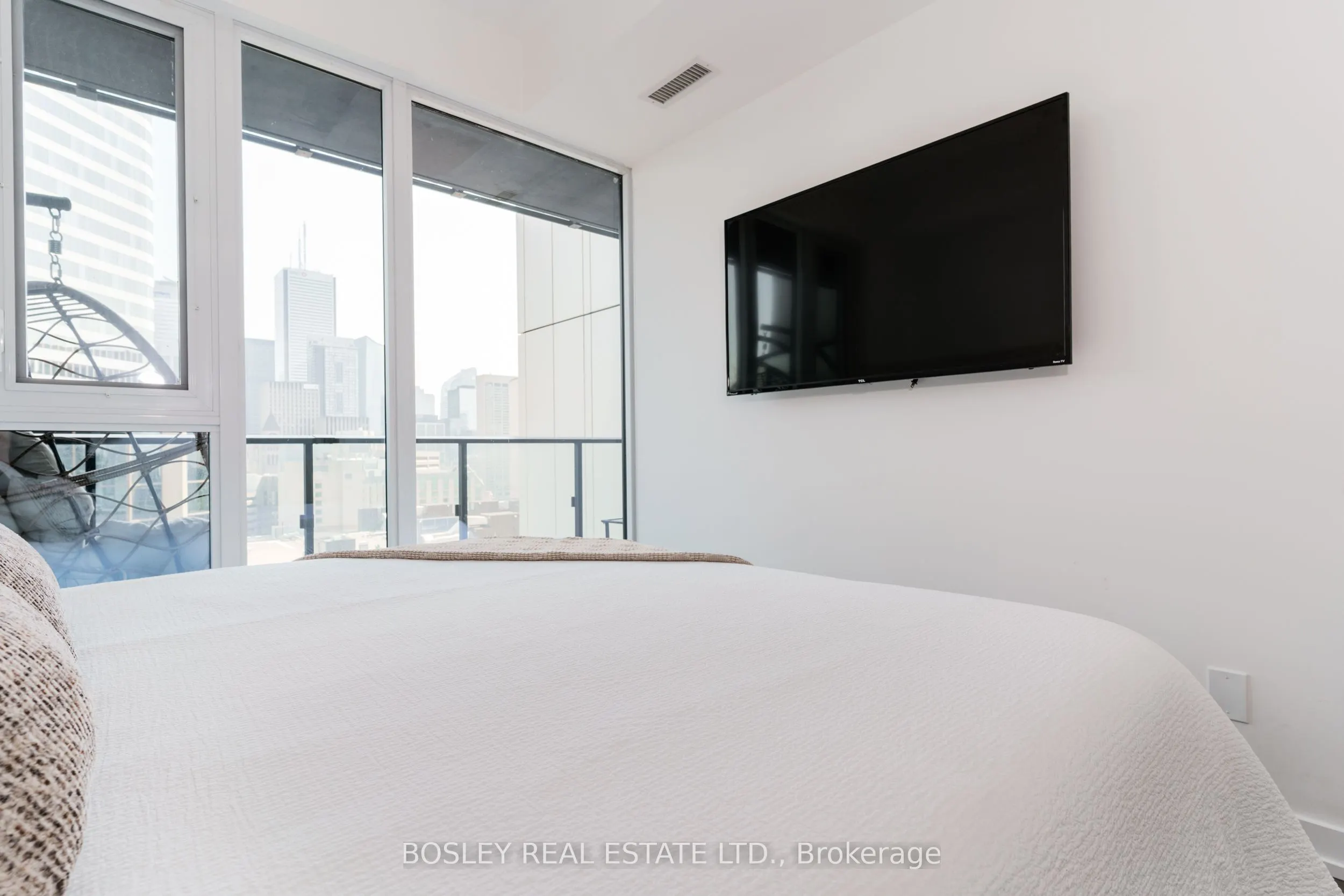 20 Edward Street, #1509