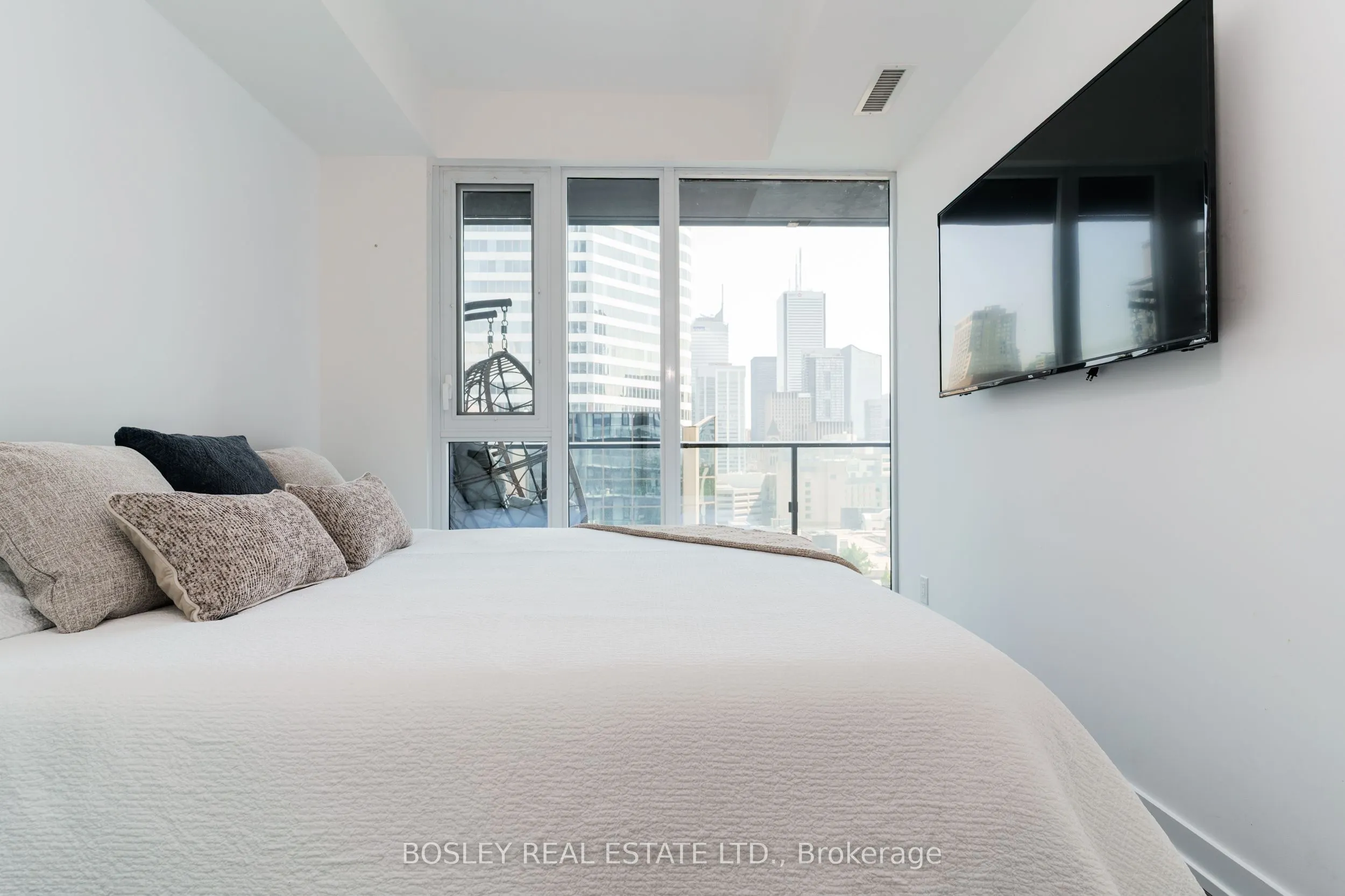 20 Edward Street, #1509