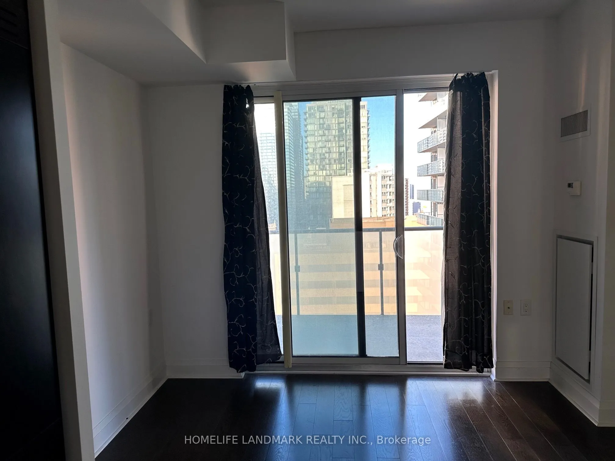 65 St. Mary Street, #2111