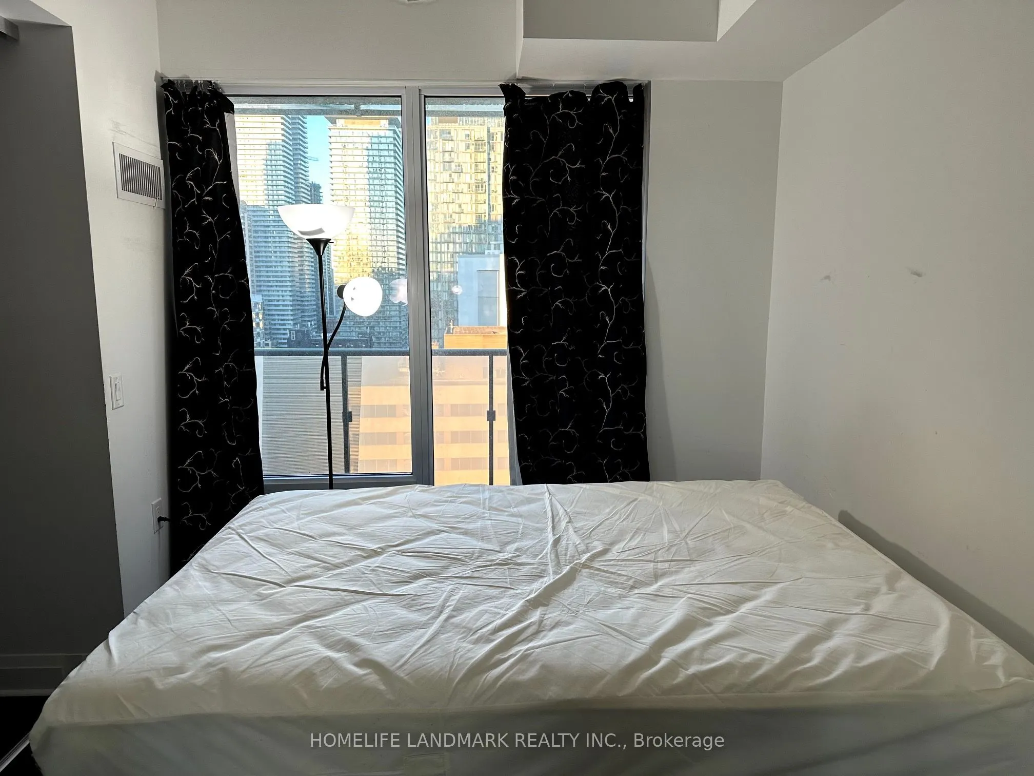 65 St. Mary Street, #2111