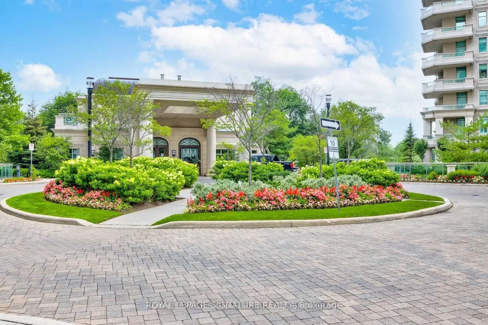 10 Bloorview Place, #1705
