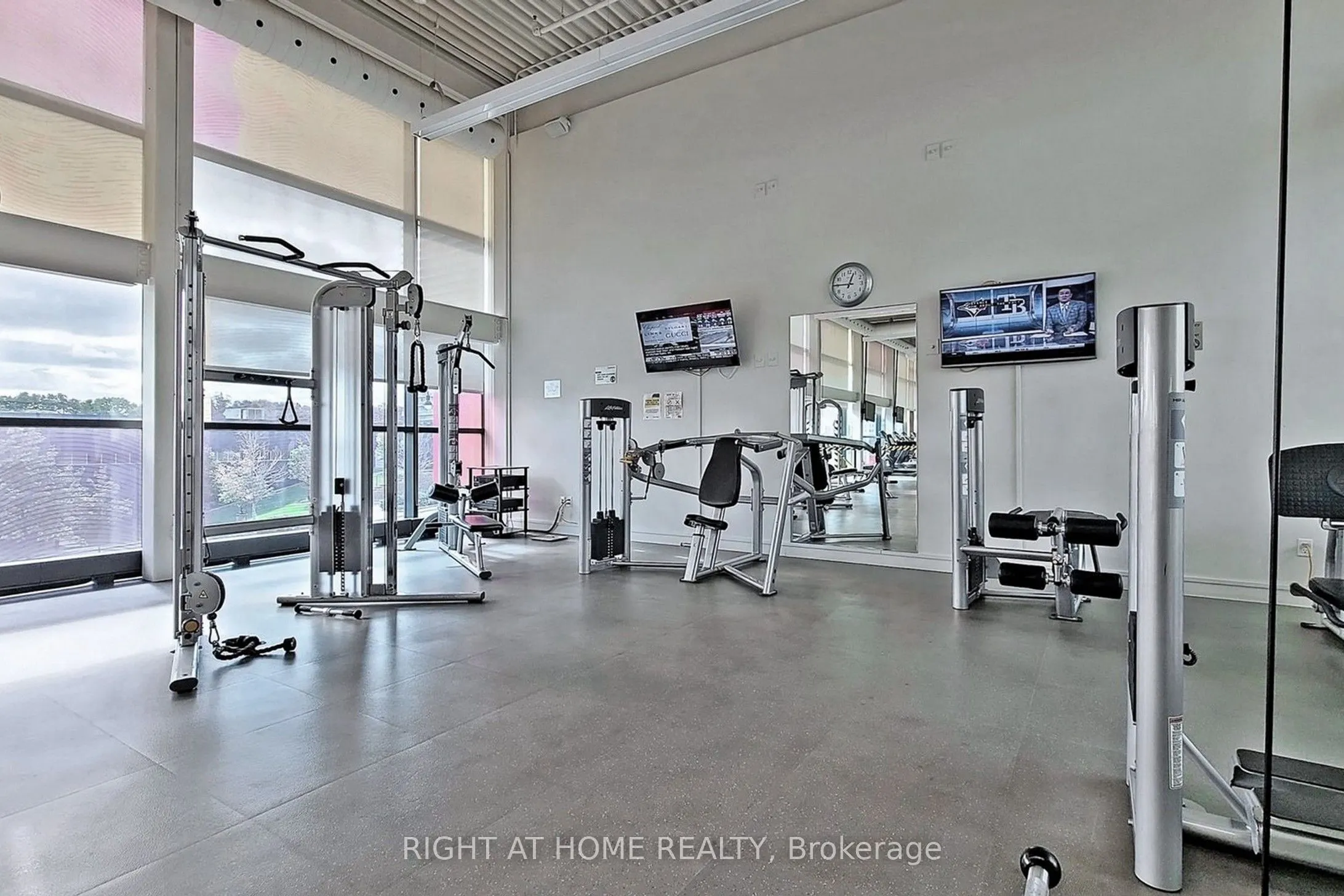 29 Singer Court, #2607