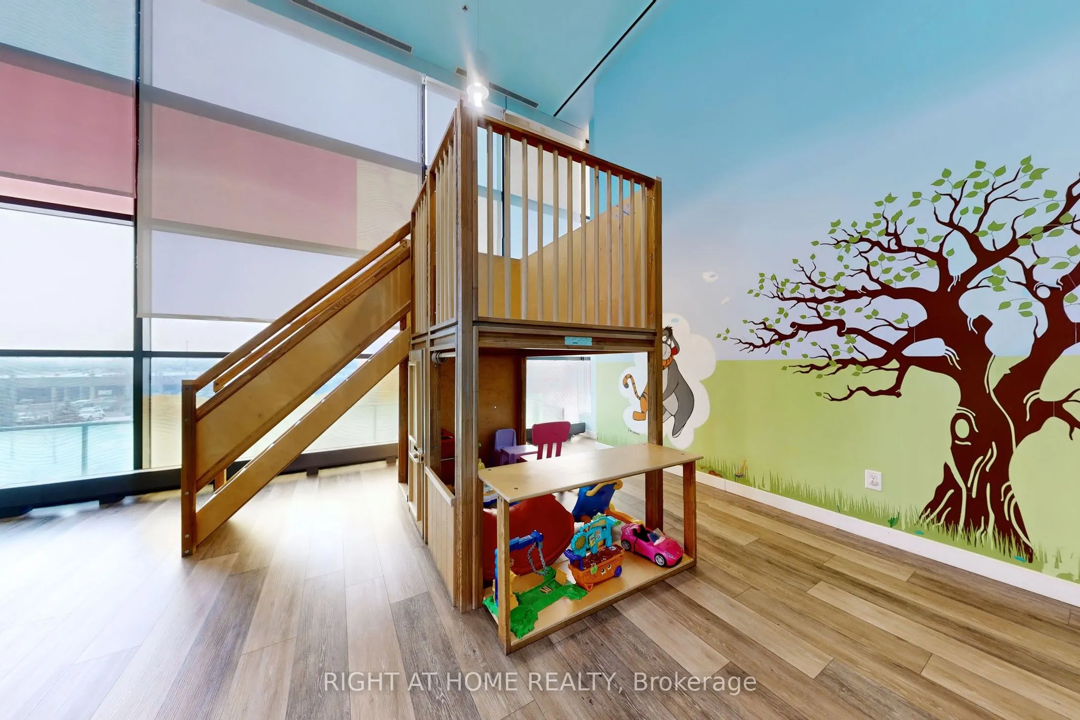 29 Singer Court, #2607