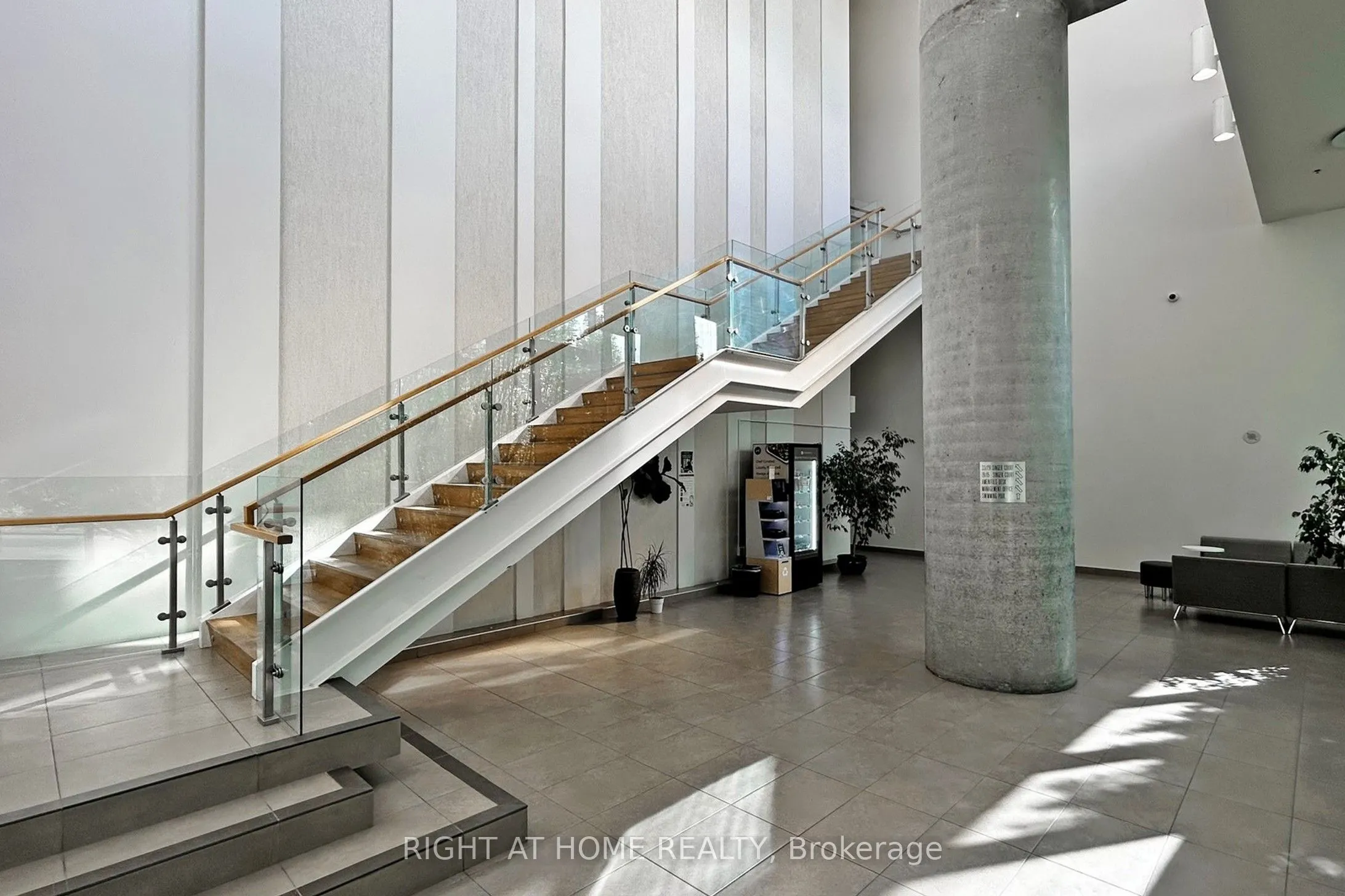 29 Singer Court, #2607