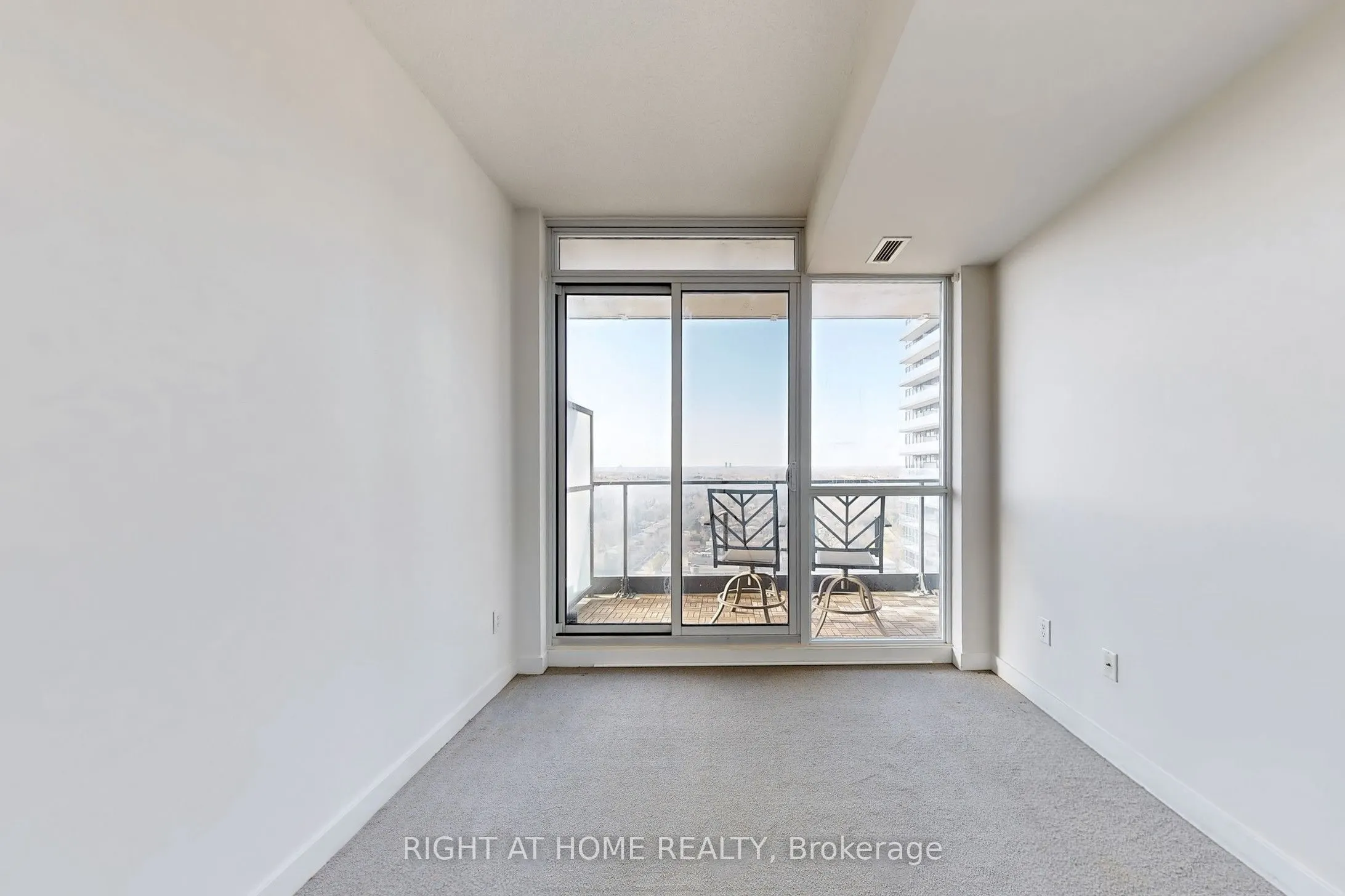 29 Singer Court, #2607