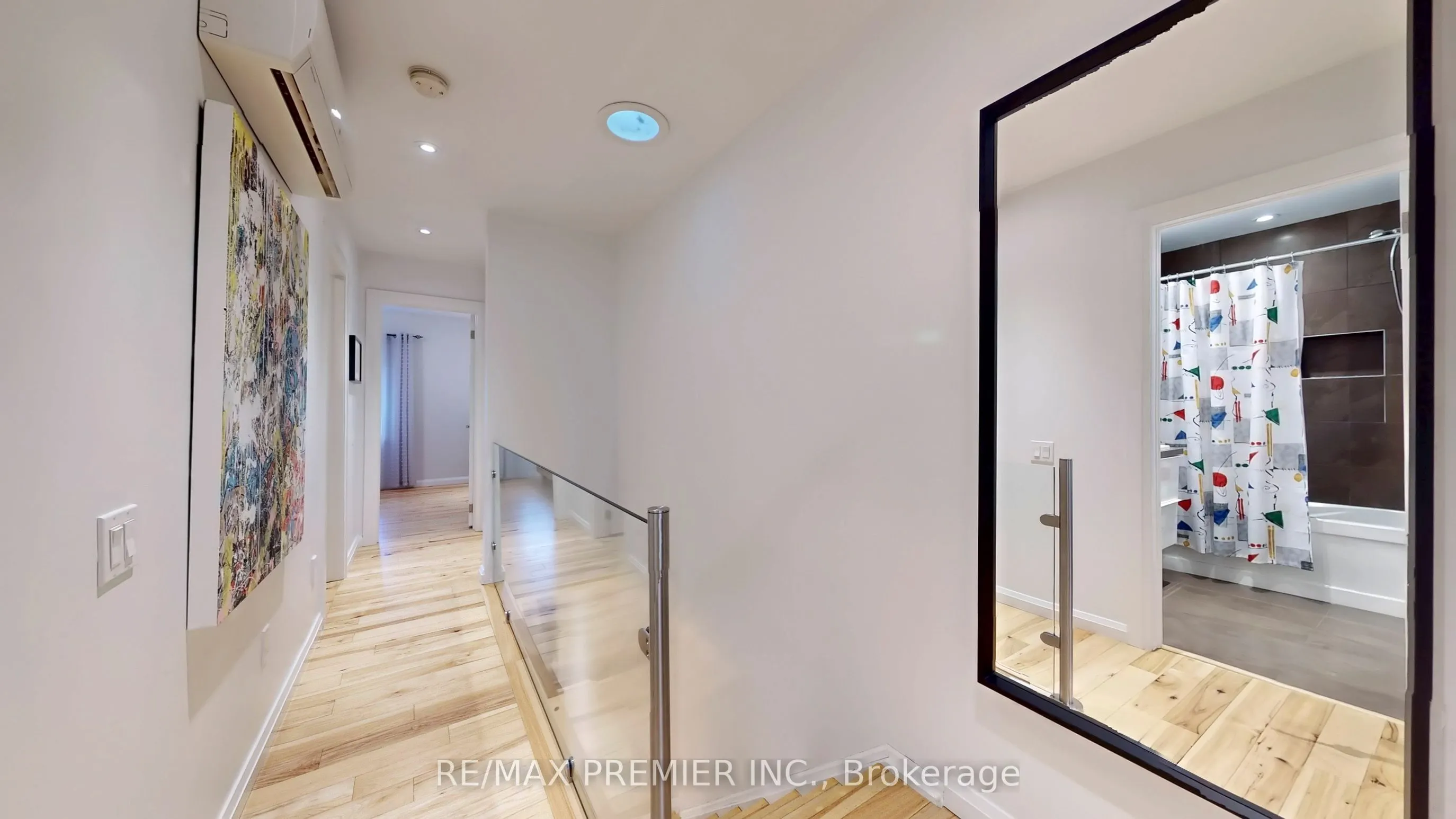 27 Hector Avenue, #Main Level