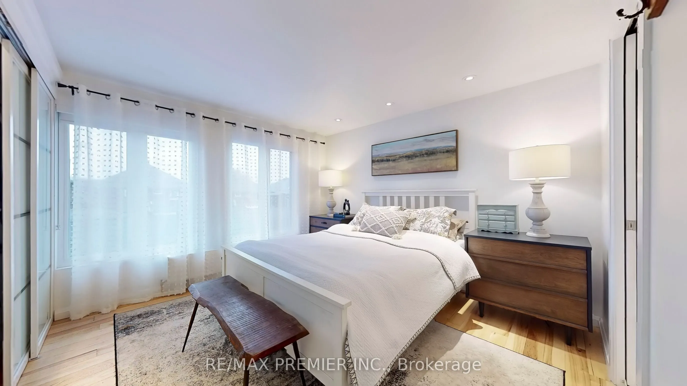 27 Hector Avenue, #Main Level