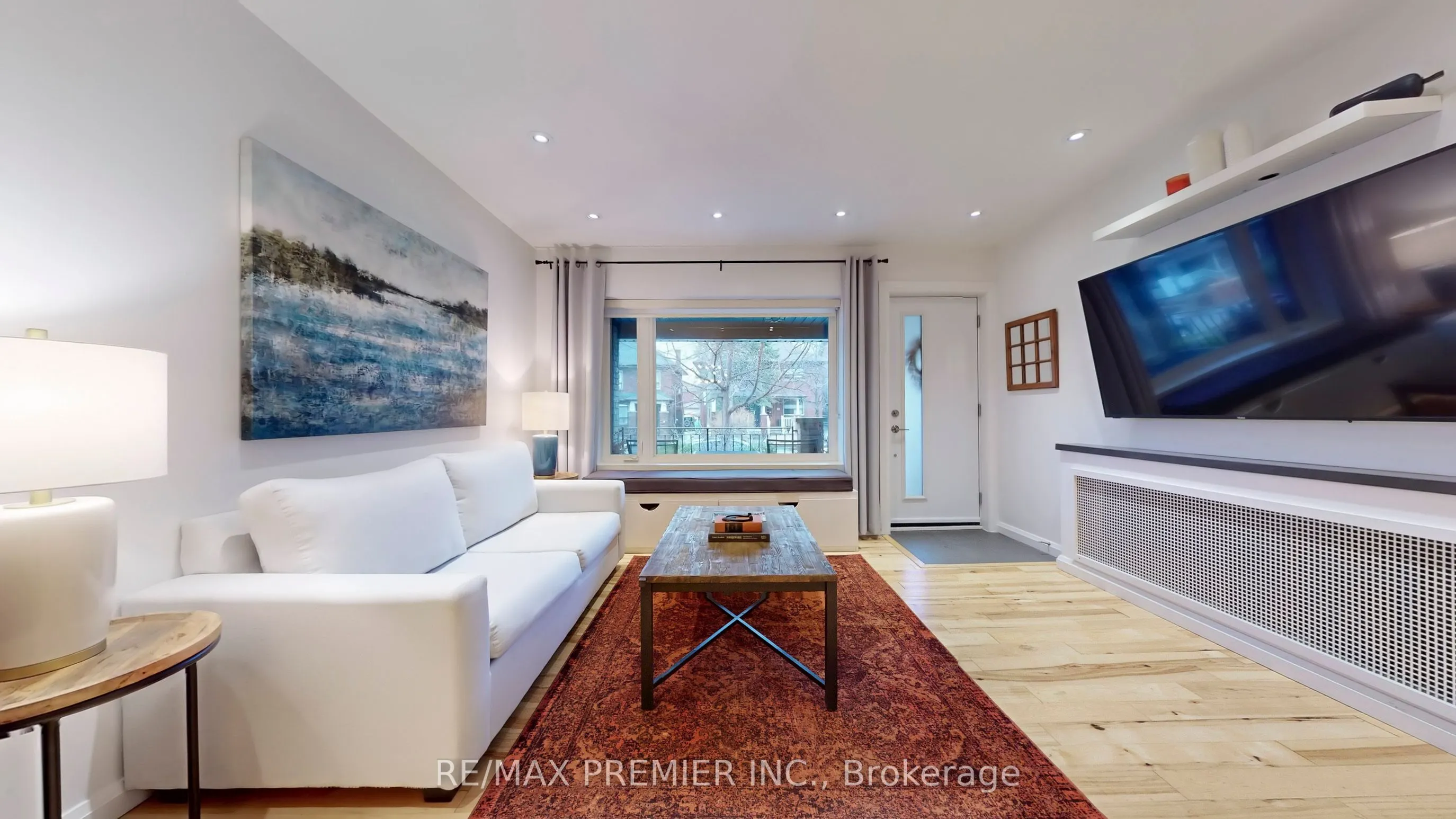 27 Hector Avenue, #Main Level