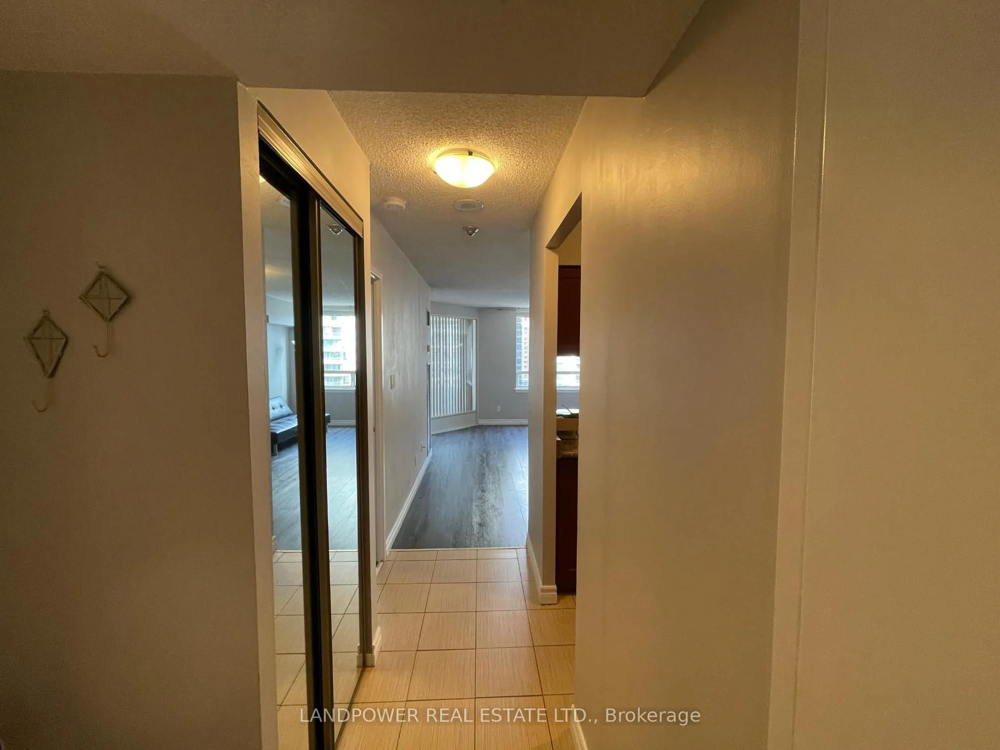 633 Bay Street, #1222