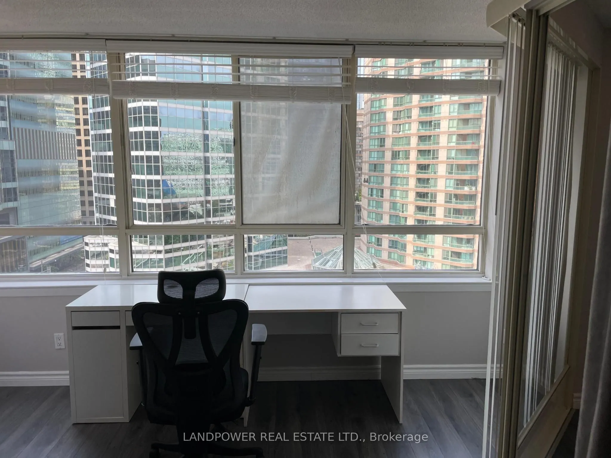 633 Bay Street, #1222
