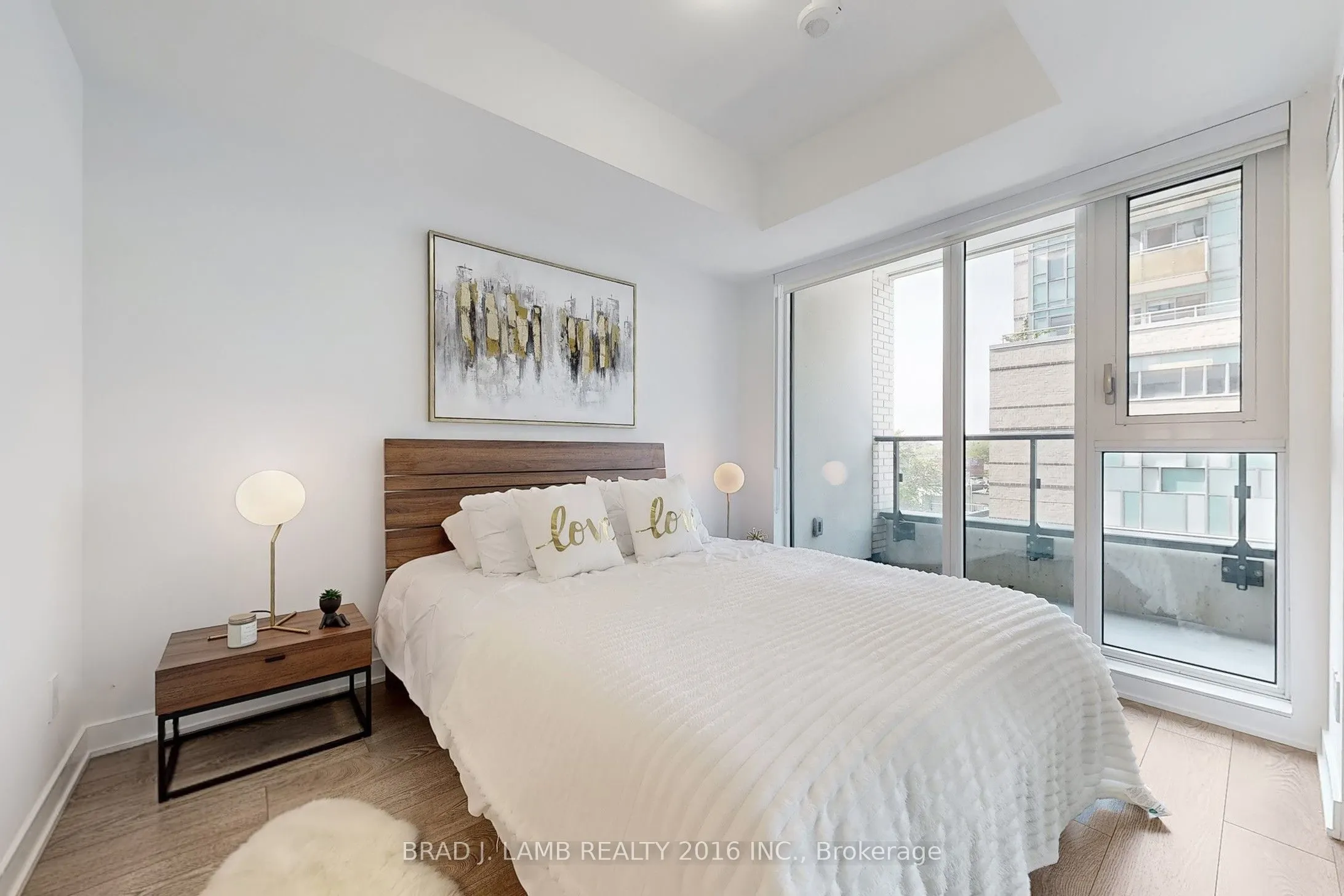 543 Richmond Street W, #545
