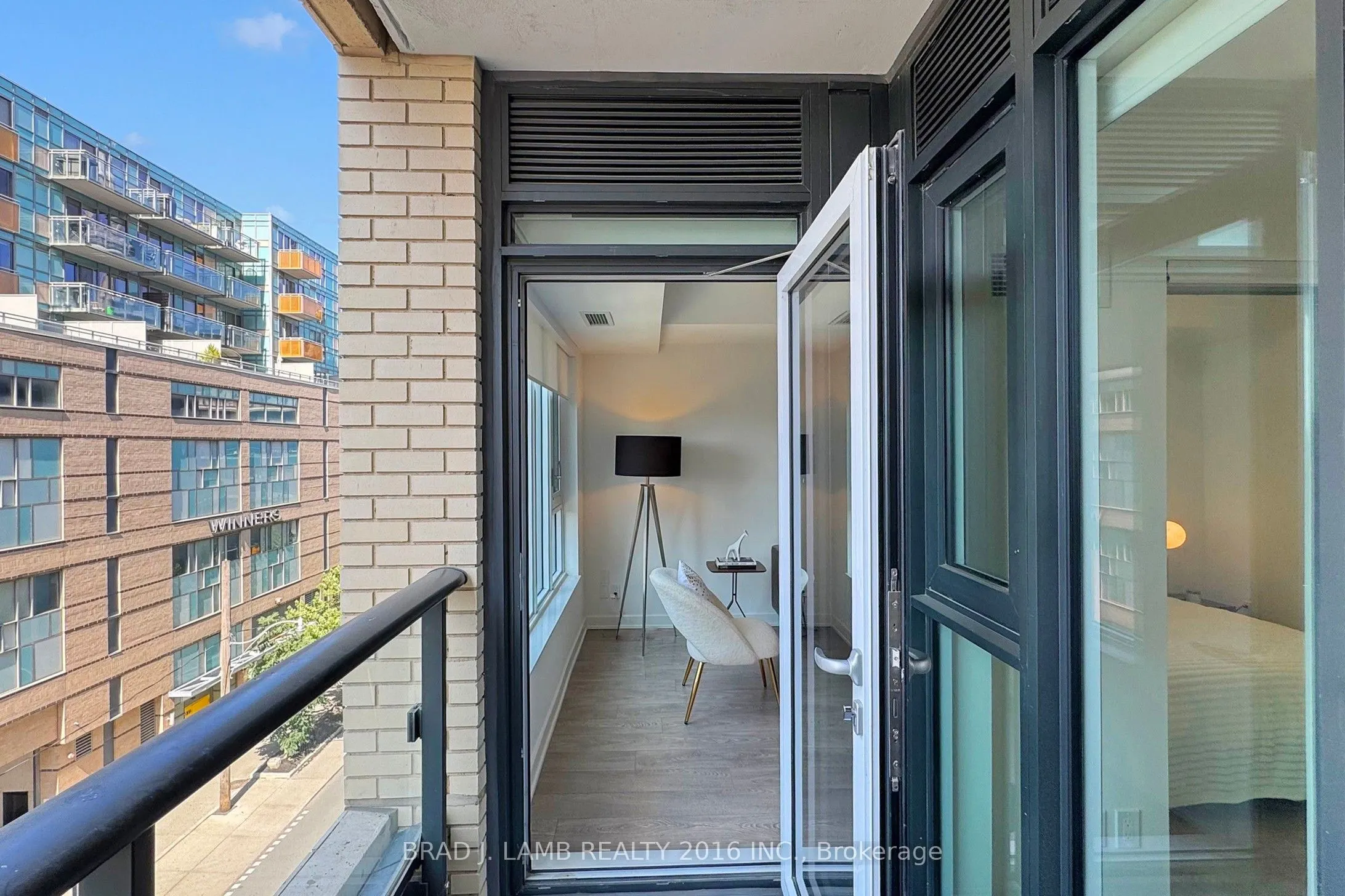 543 Richmond Street W, #545