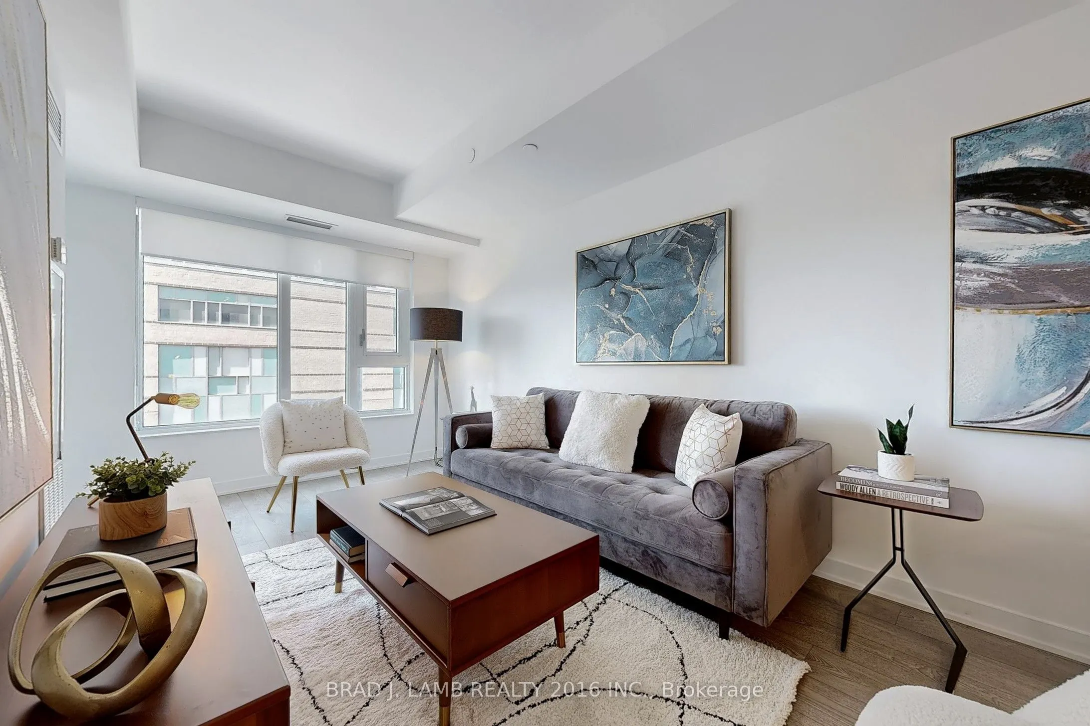 543 Richmond Street W, #545