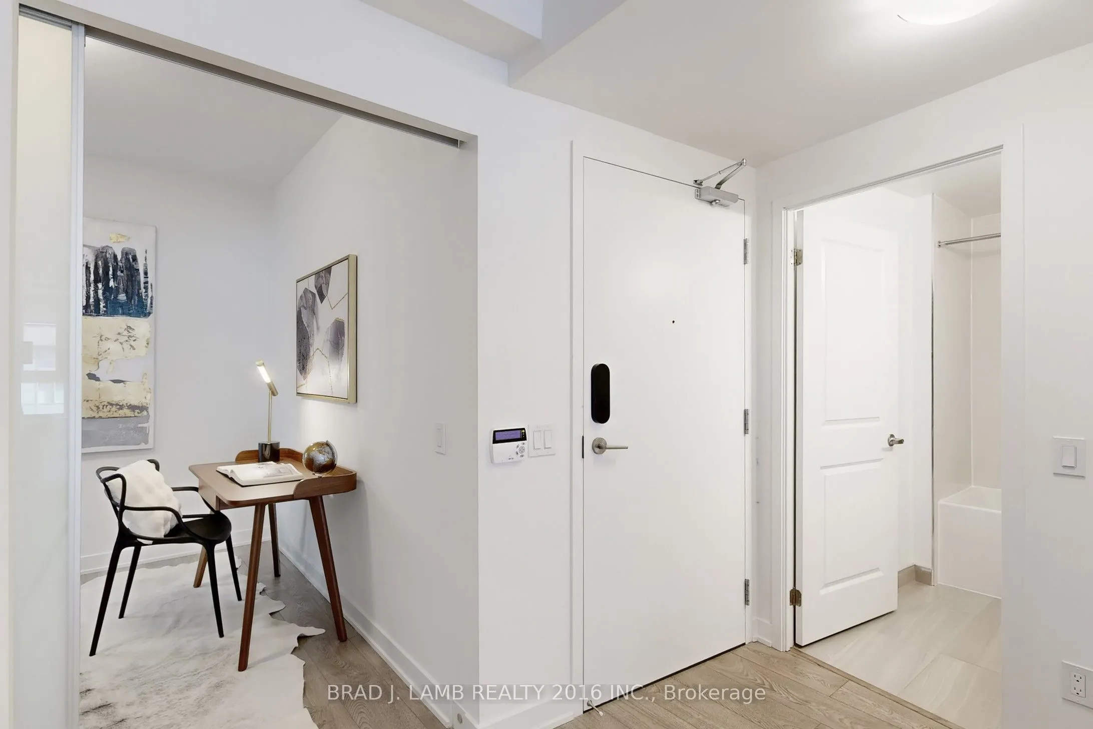 543 Richmond Street W, #545