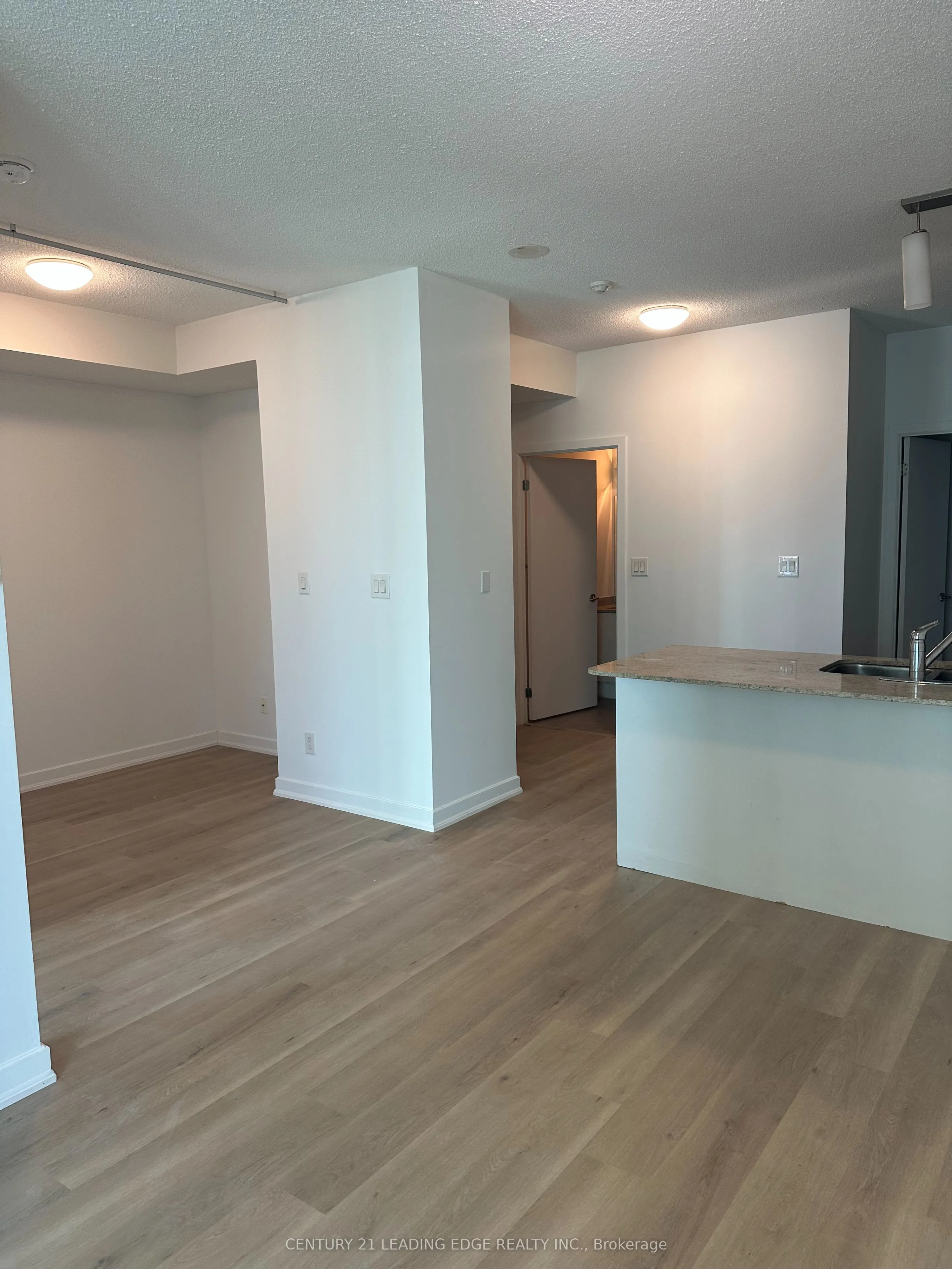 18 Harbour Street, #2807