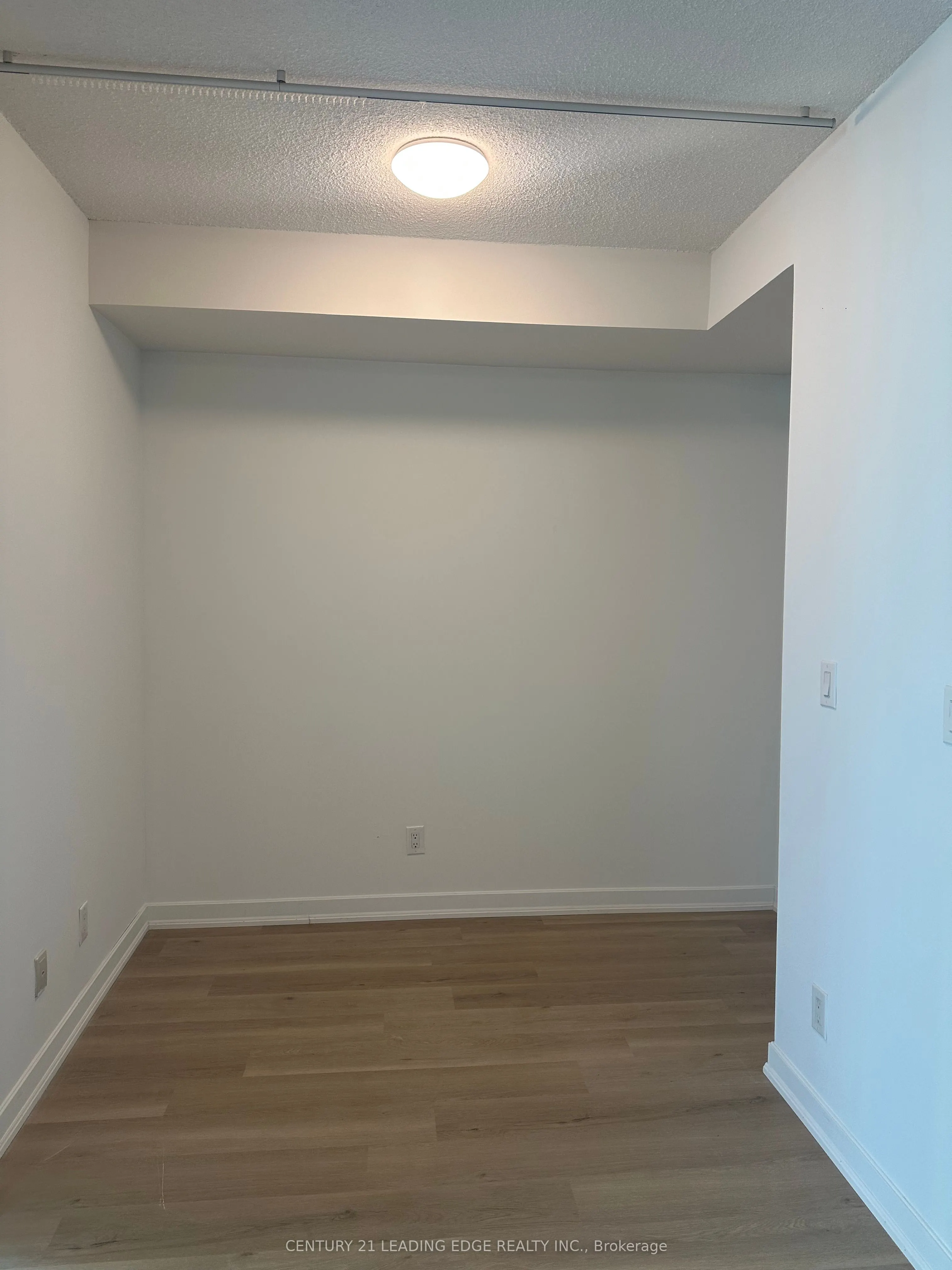 18 Harbour Street, #2807