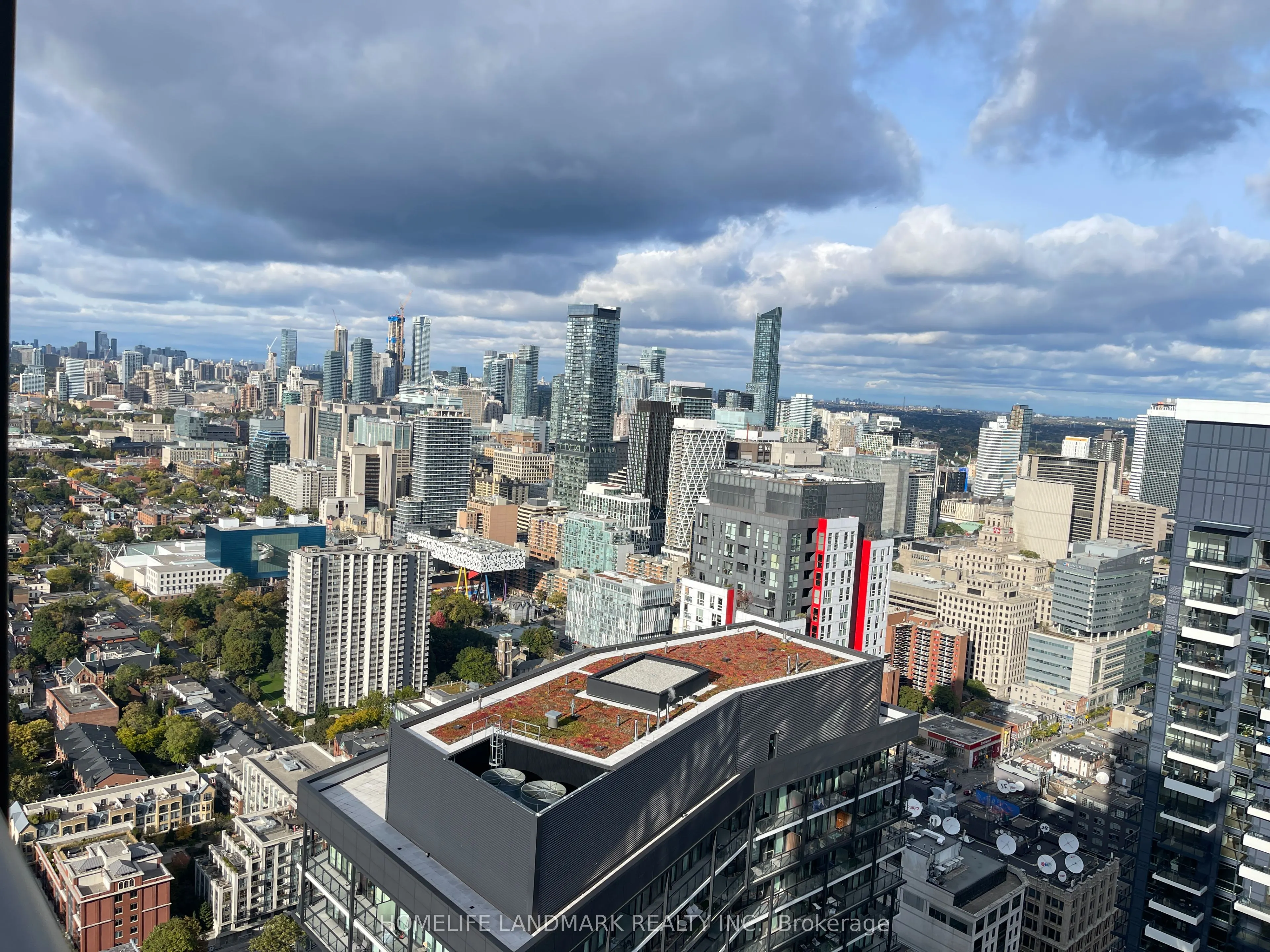 108 Peter Street, #5203