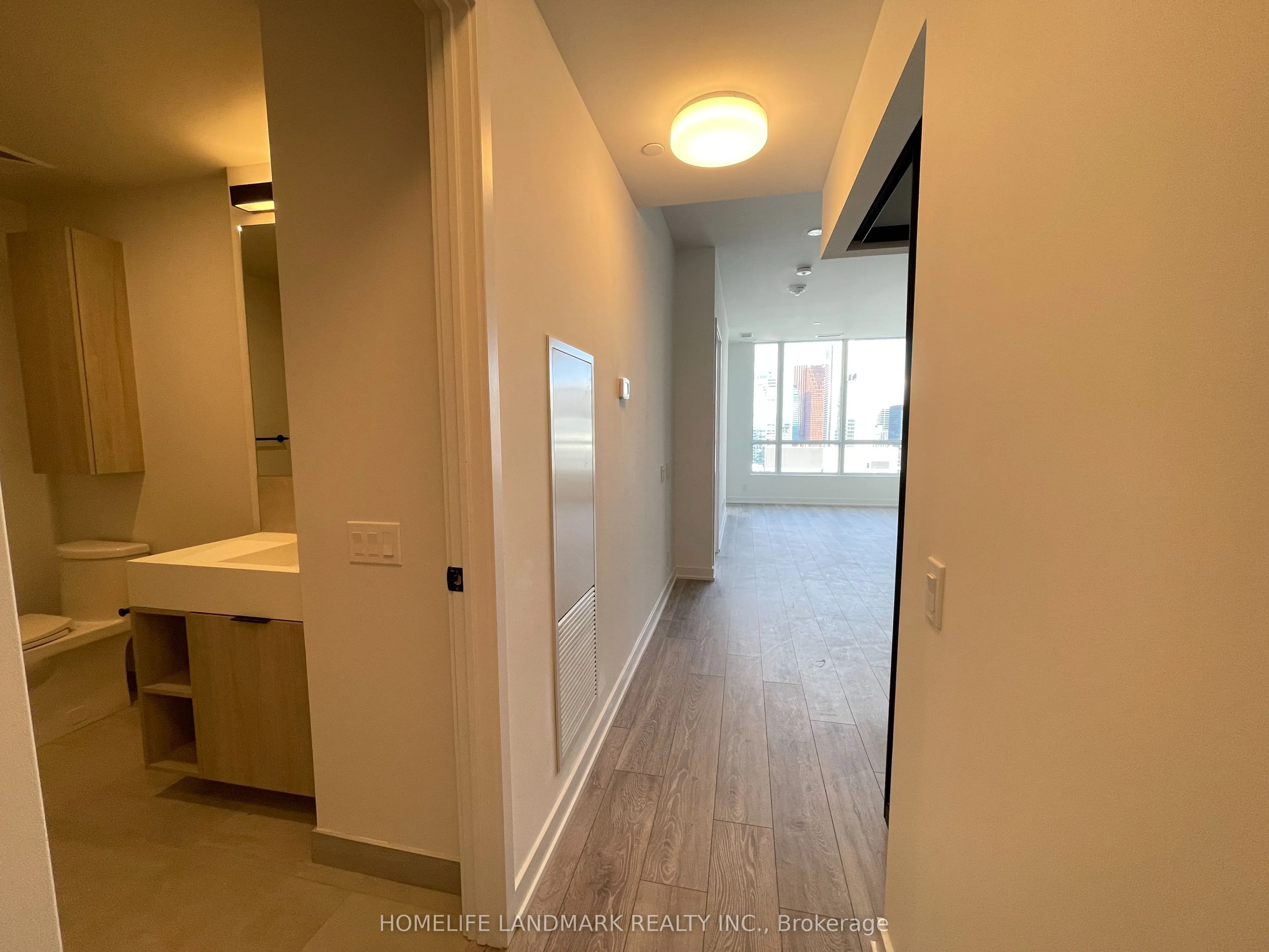 108 Peter Street, #5203