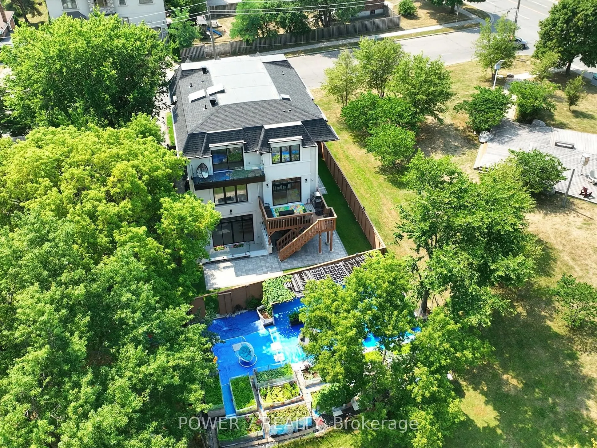 34 Dresden Road
