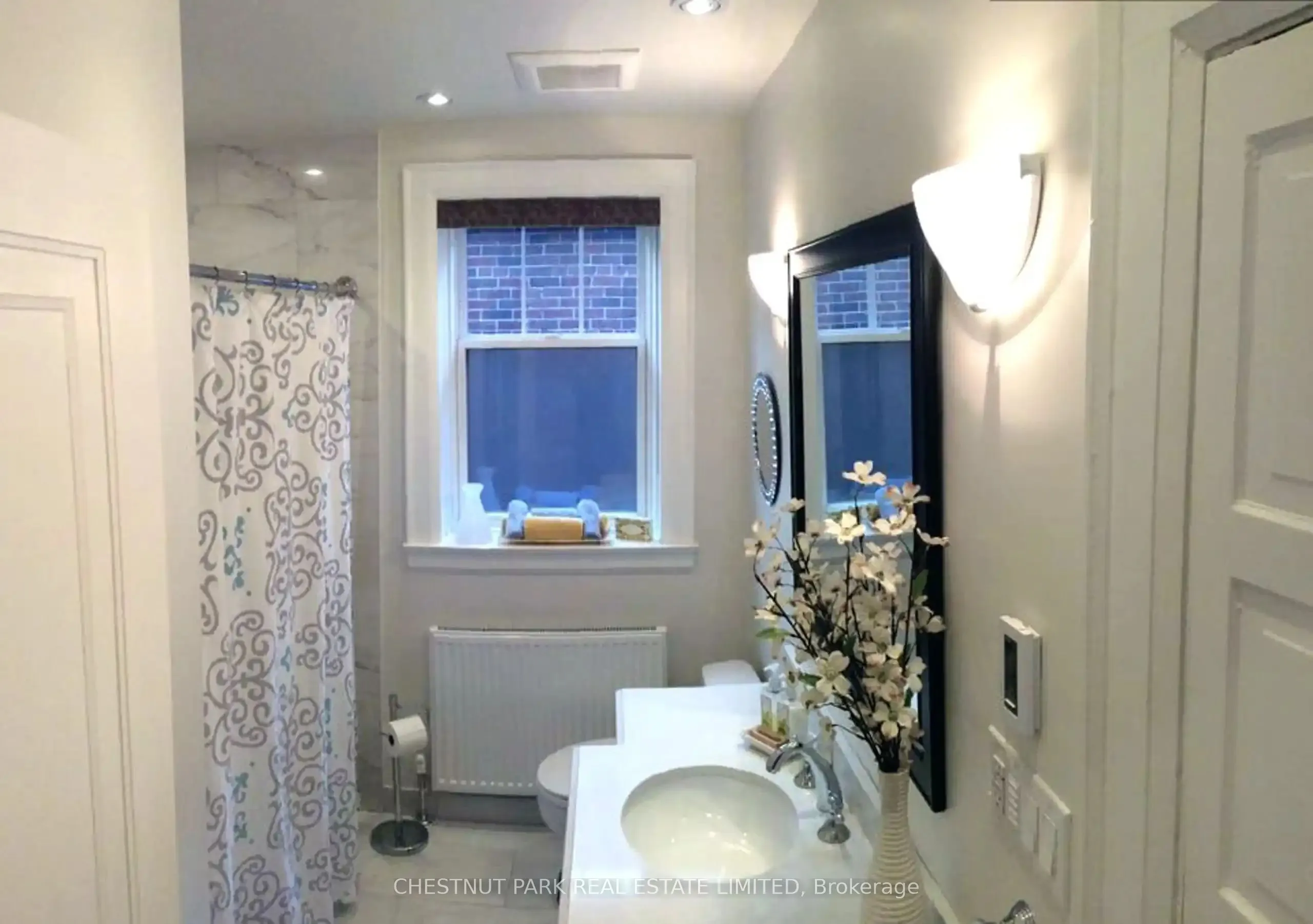 472 Oriole Parkway, #Upper