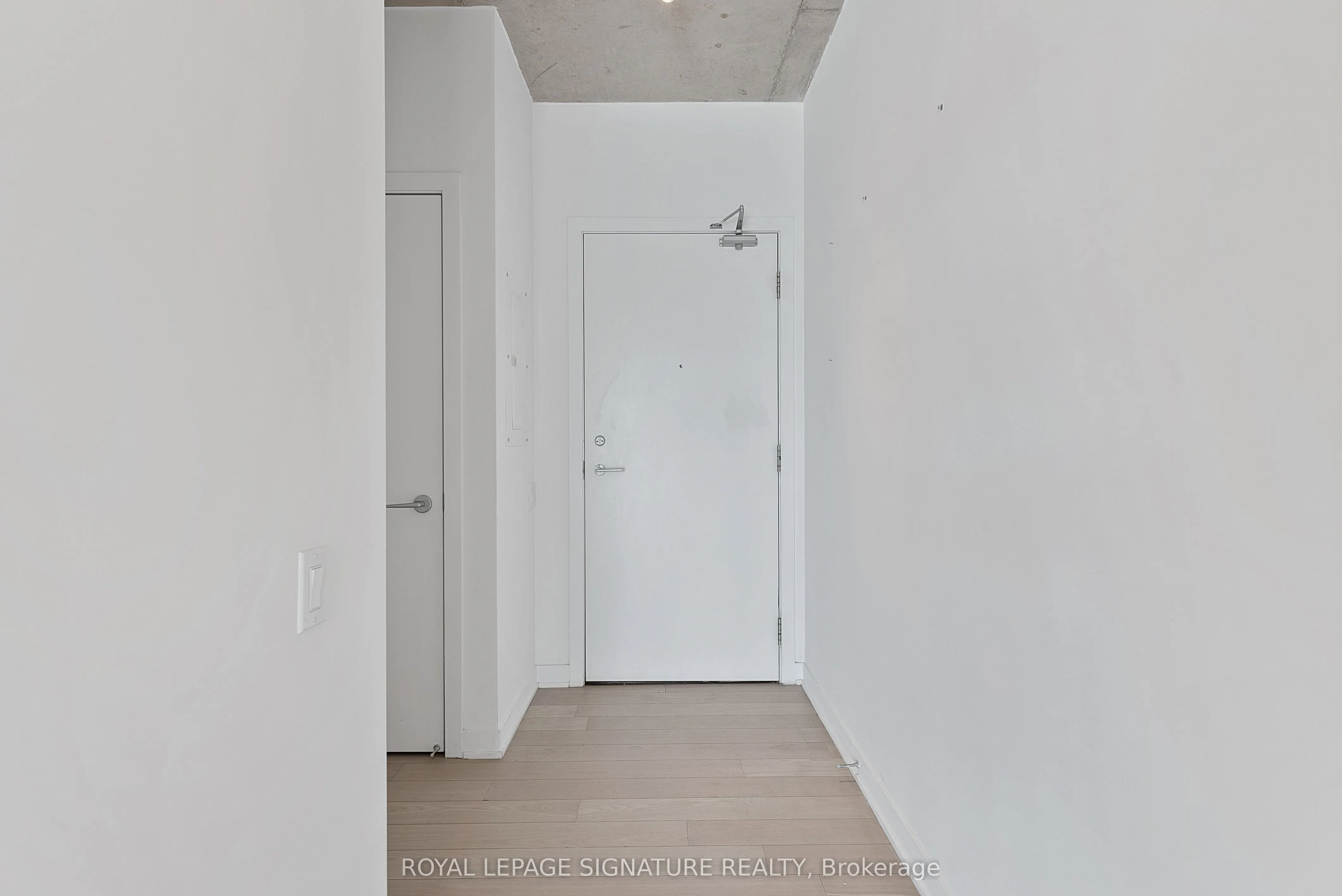 318 King Street E, #608