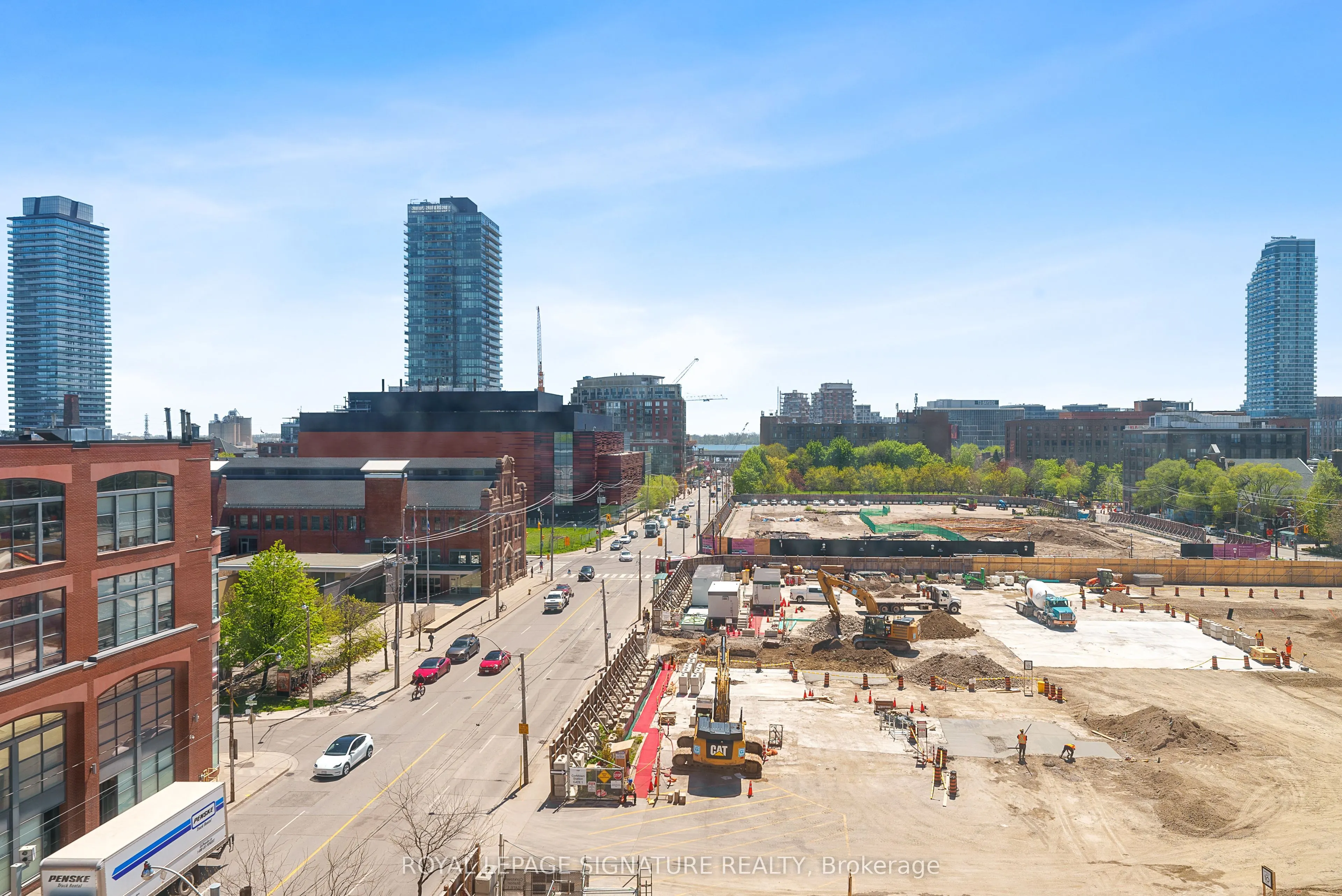 318 King Street E, #608
