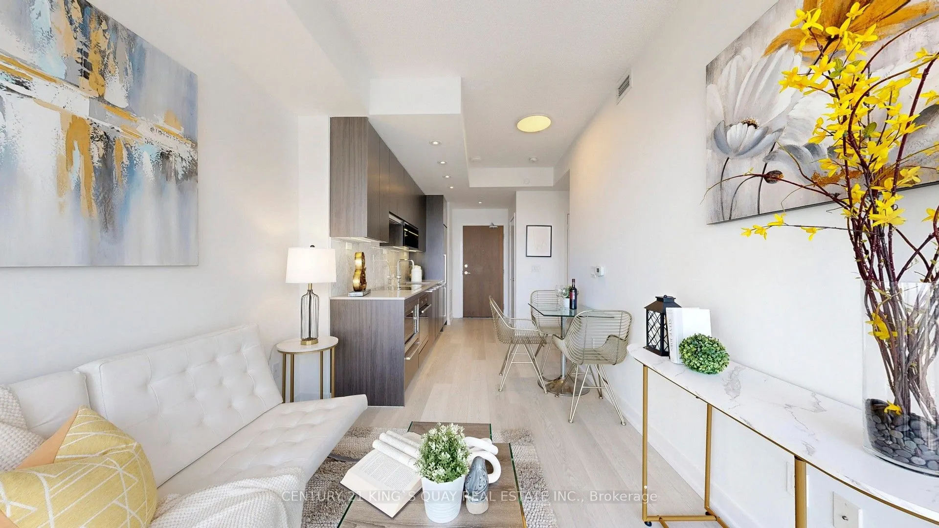 115 Mcmahon Drive, #3808