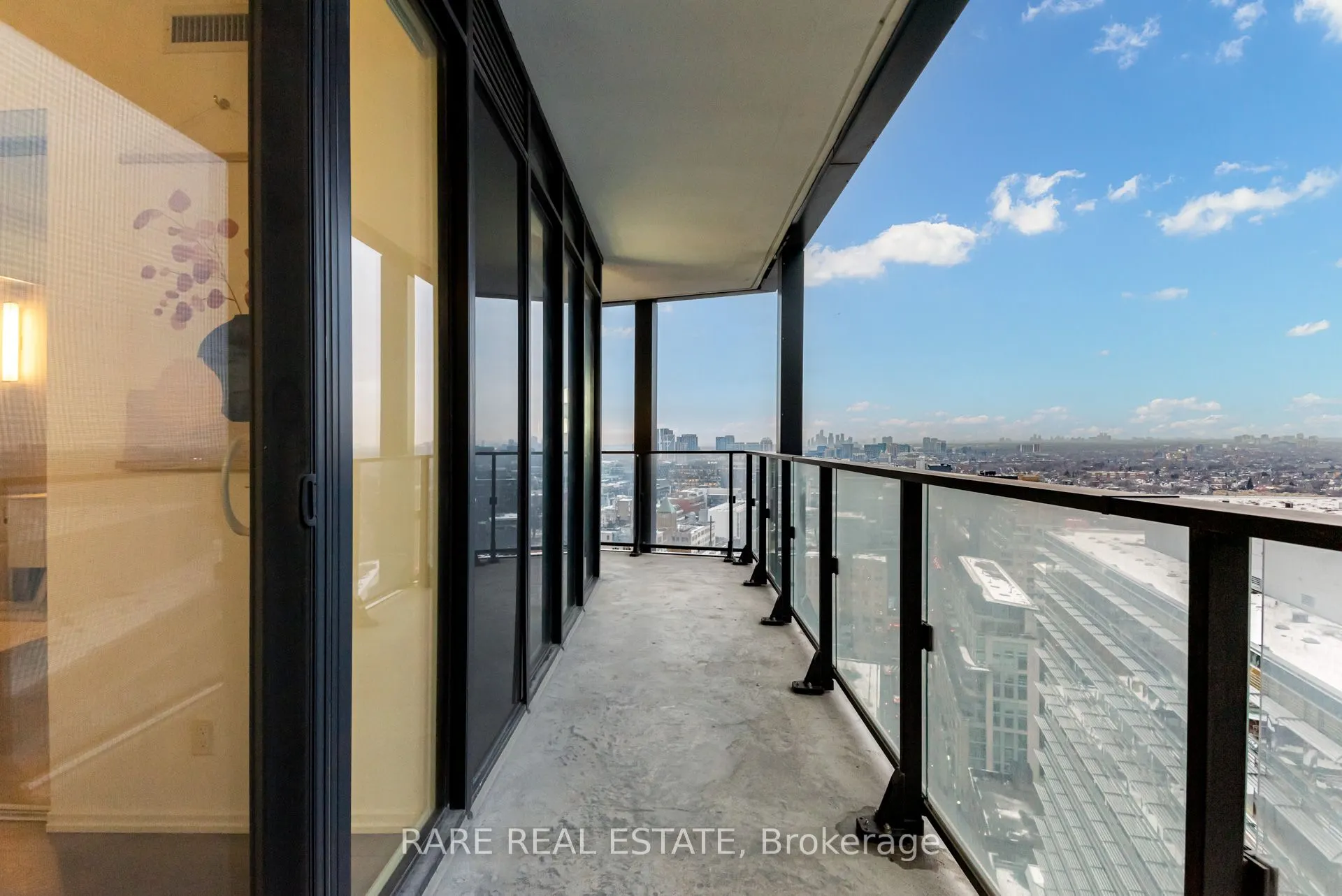 125 Peter Street, #2402