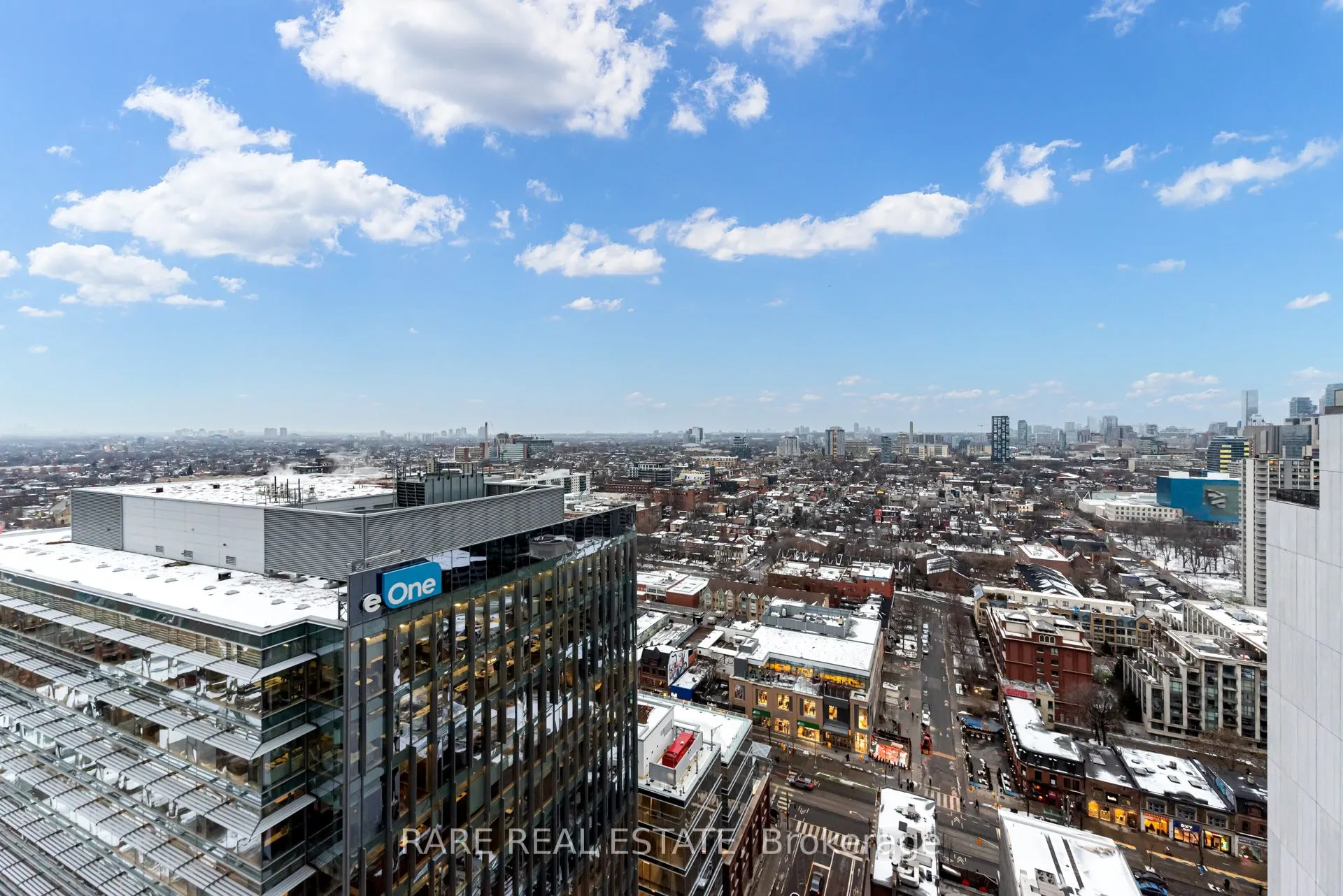 125 Peter Street, #2402
