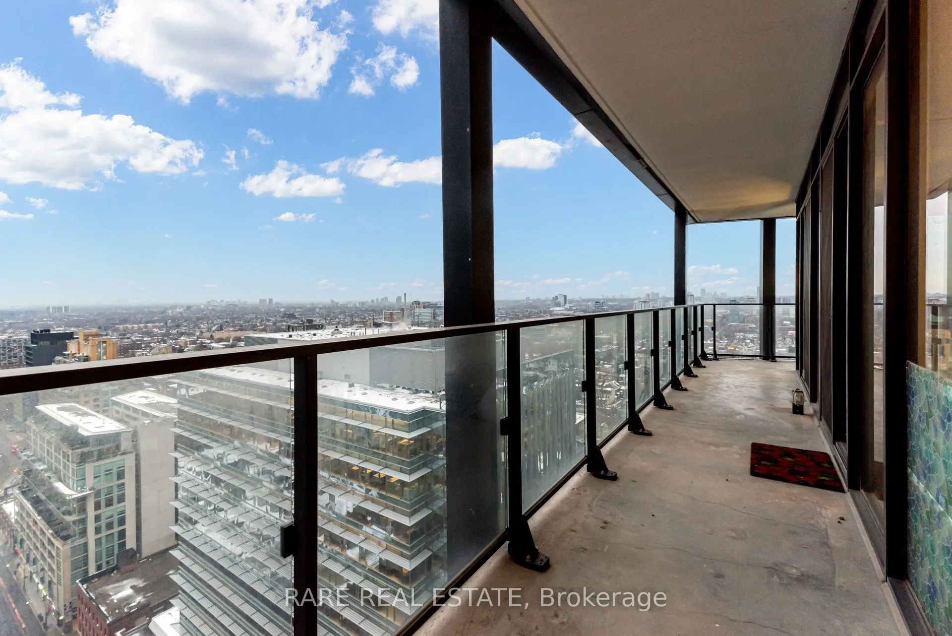 125 Peter Street, #2402