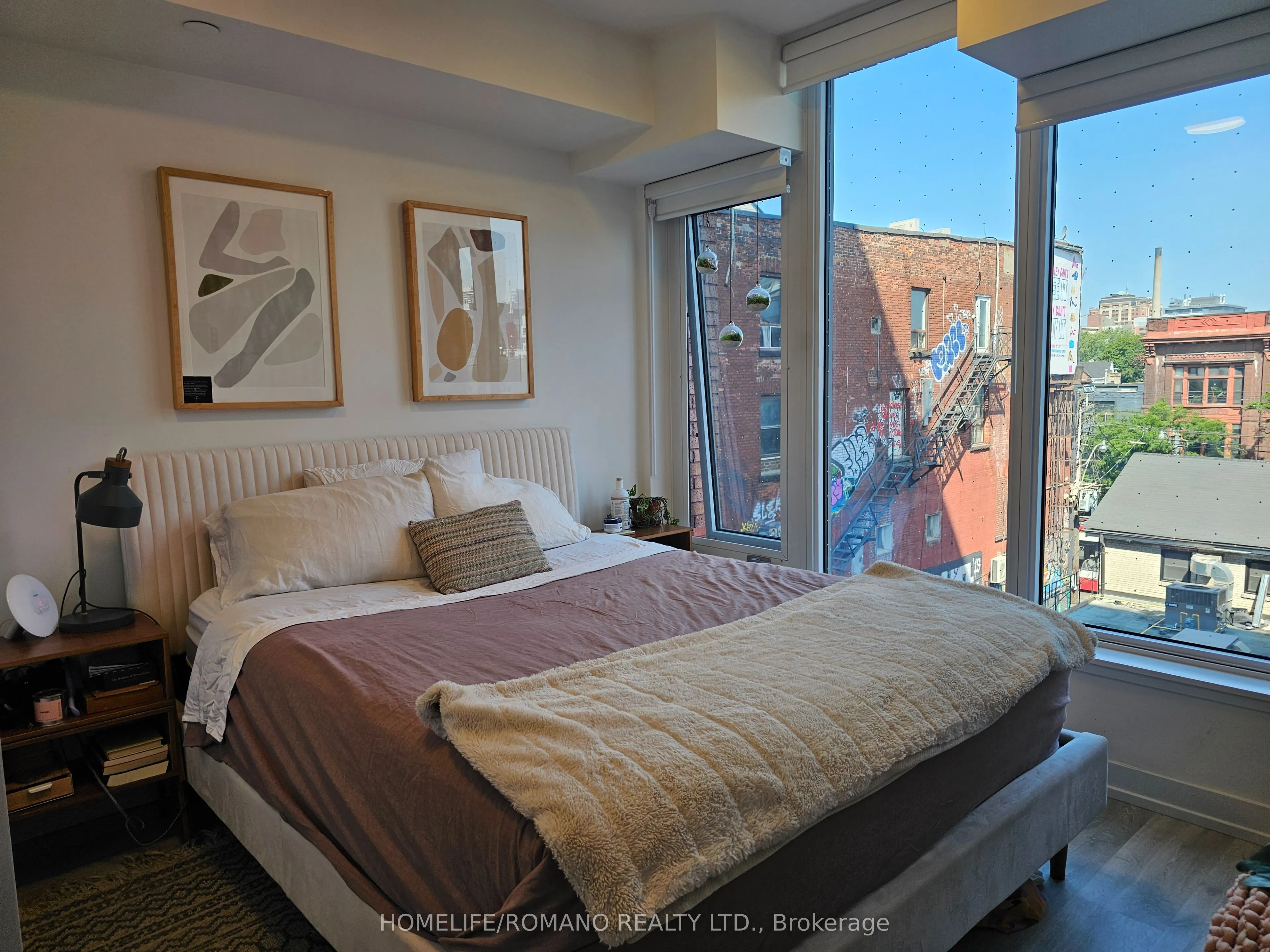 2 Augusta Avenue, #411