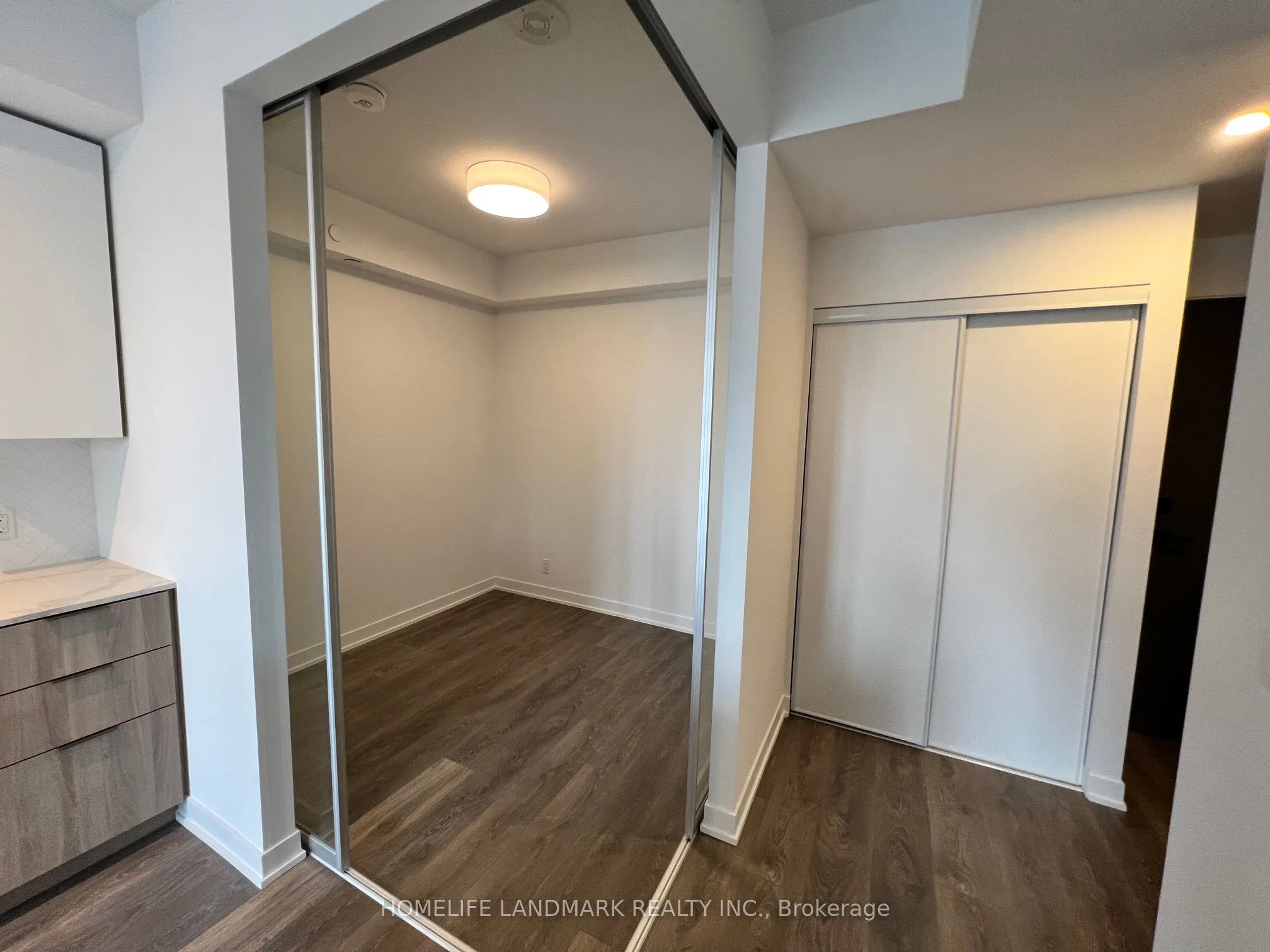 15 Holmes Avenue, #1512