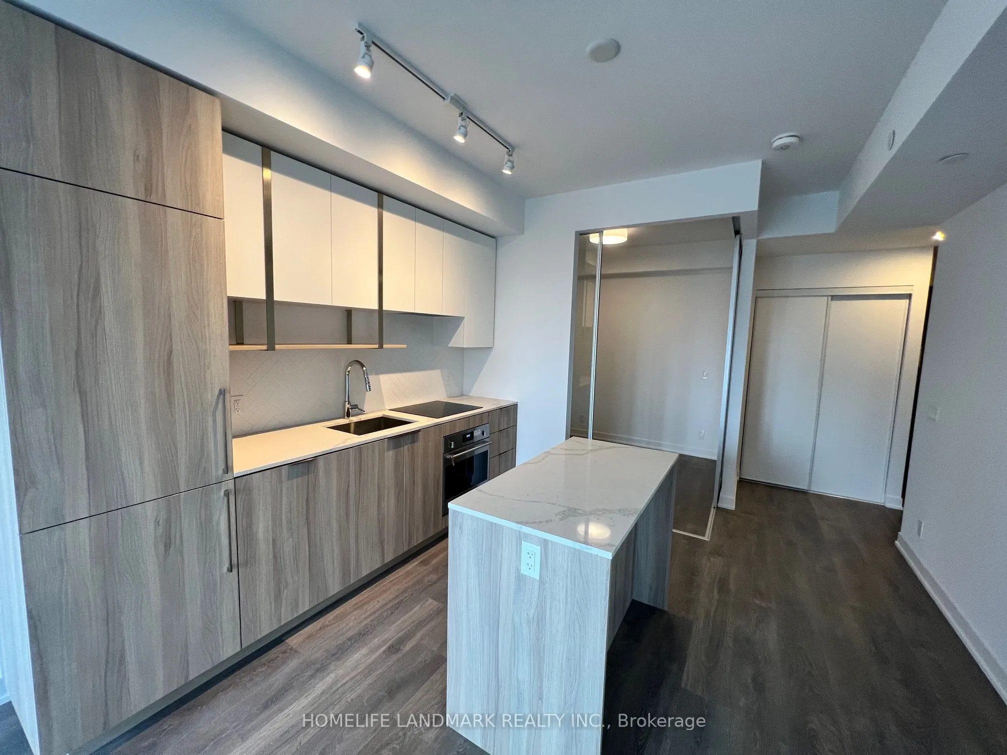15 Holmes Avenue, #1512