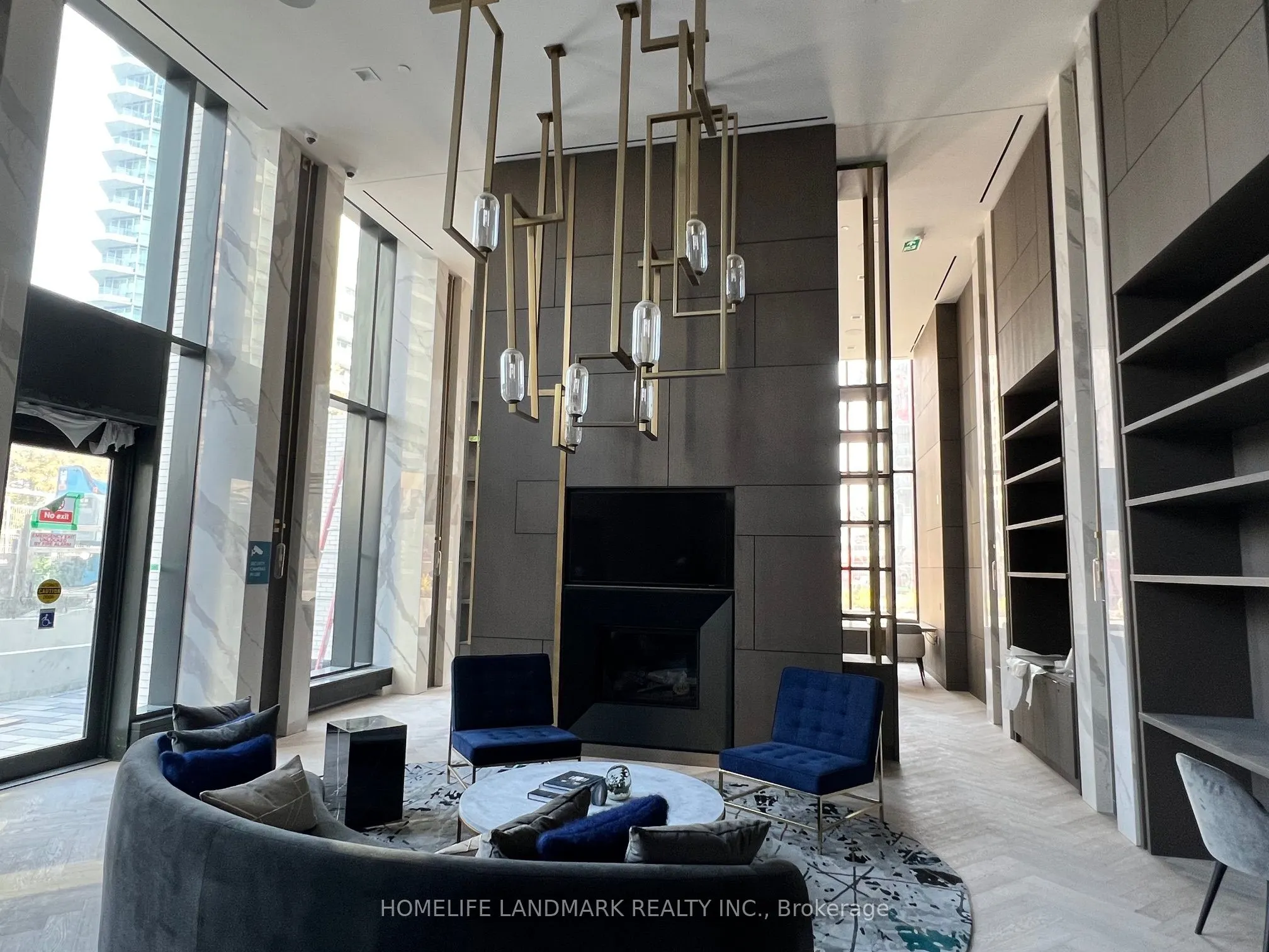 15 Holmes Avenue, #1512