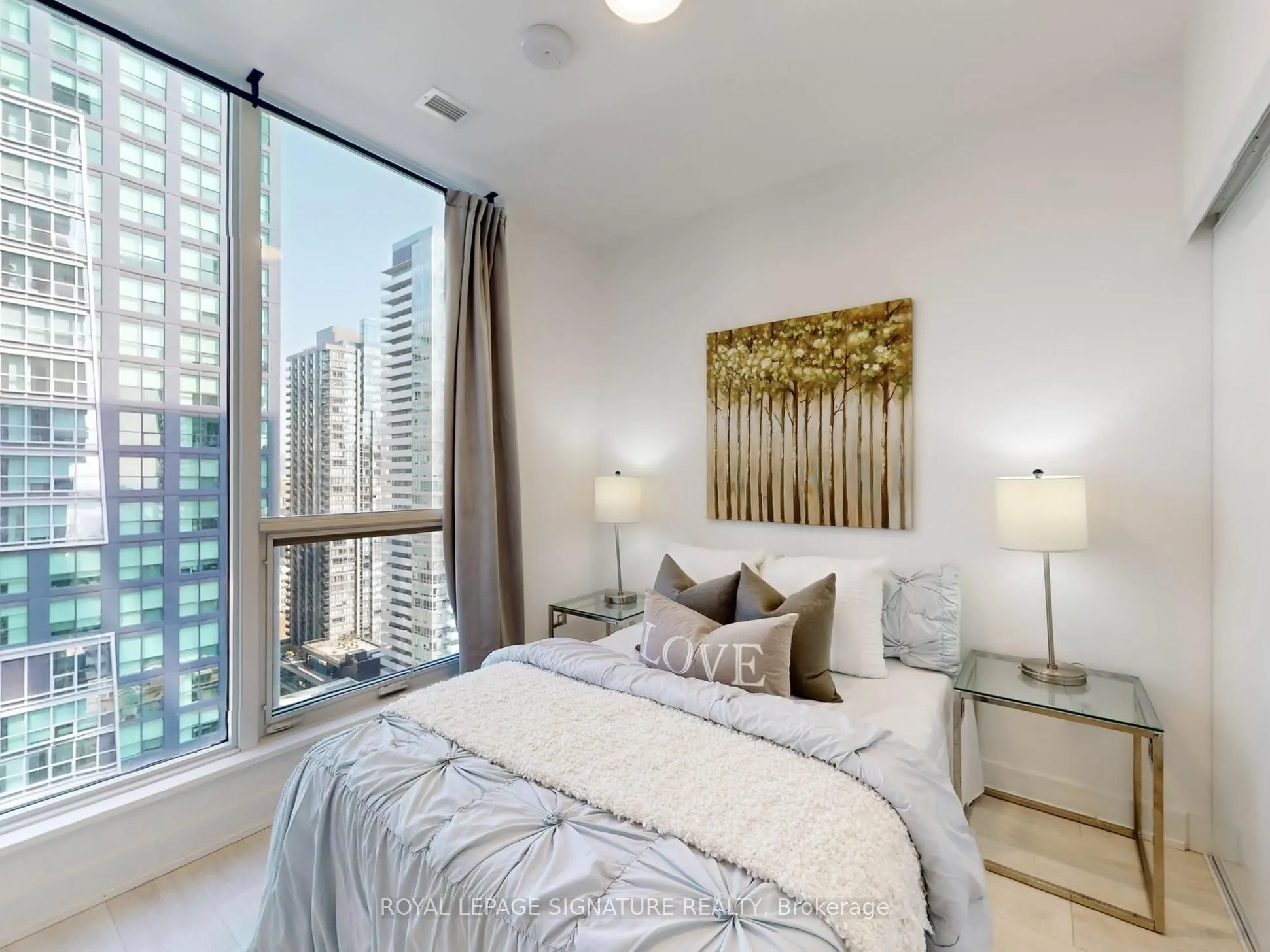 35 Mercer Street, #2713
