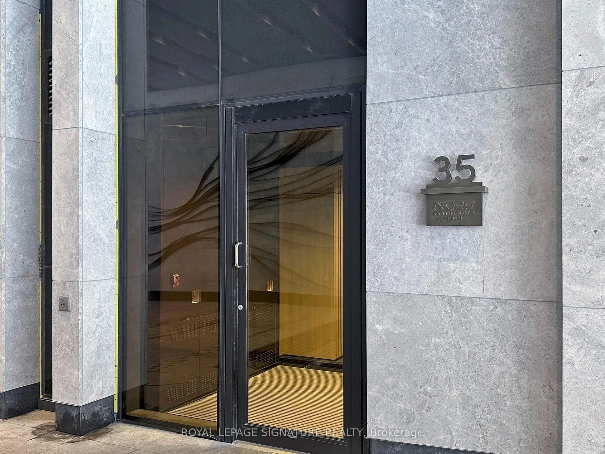 35 Mercer Street, #2713