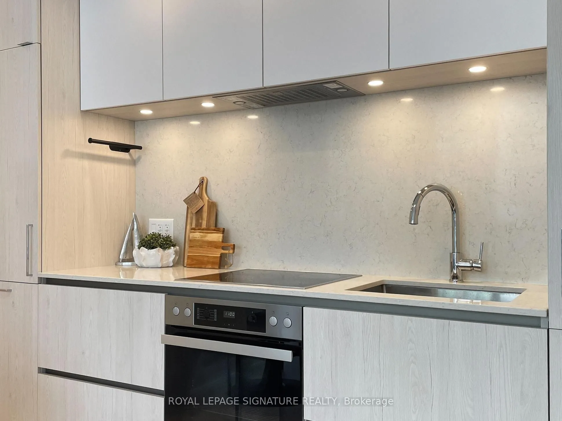 35 Mercer Street, #2713