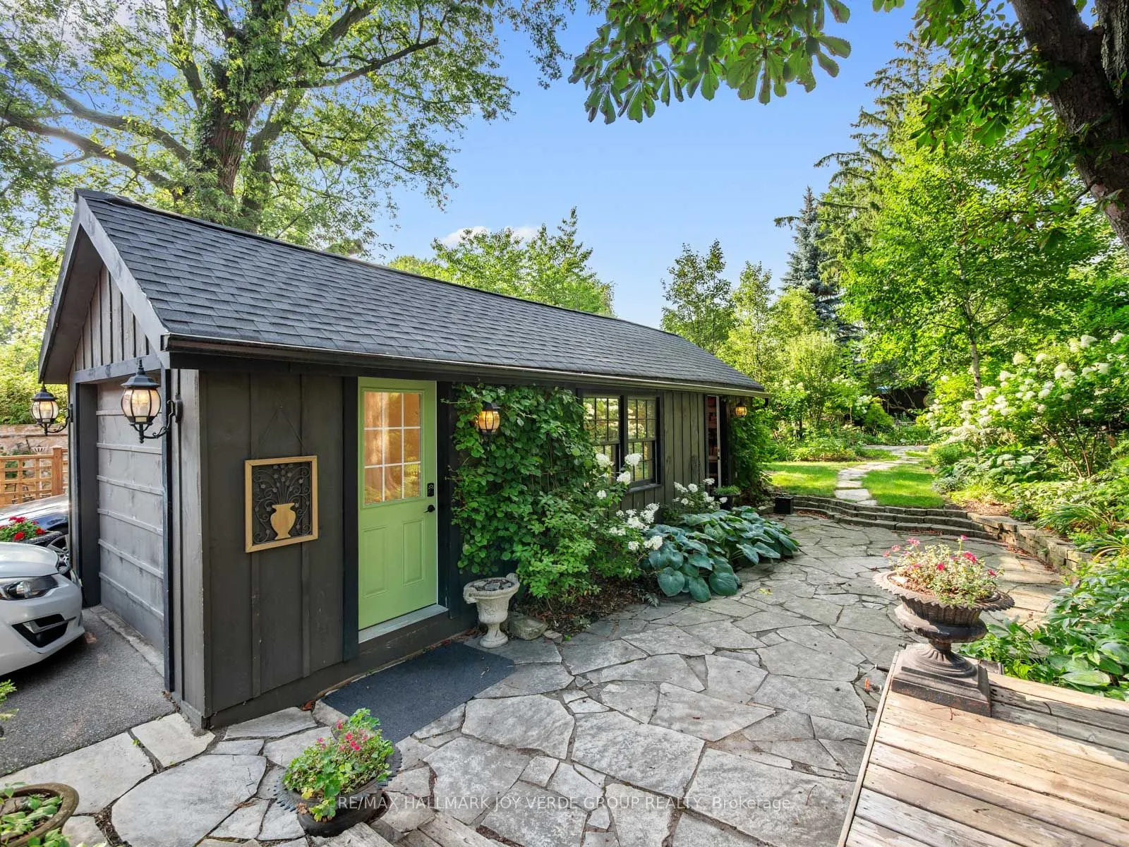 304 Keewatin Avenue