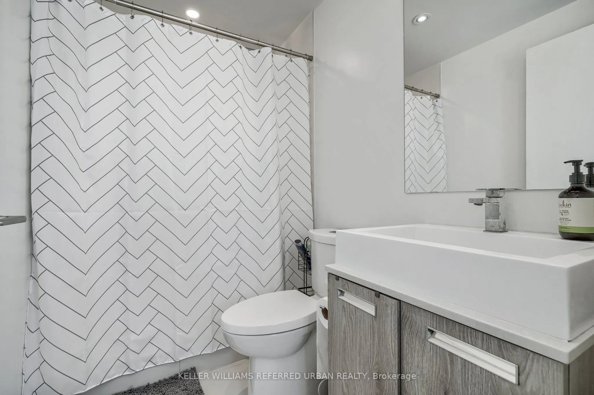2A Church Street, #1706
