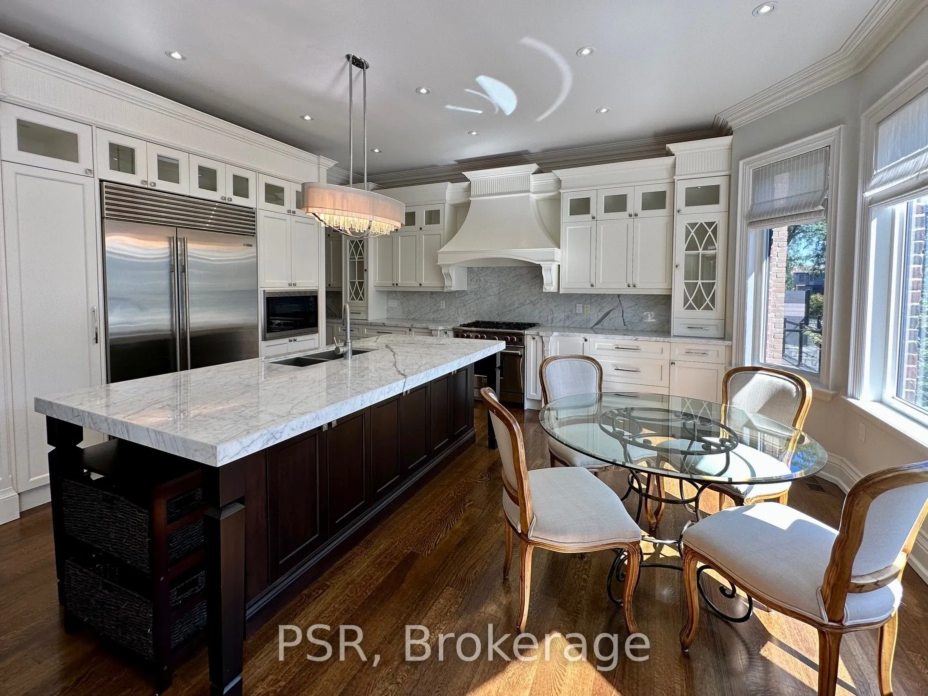 633 St Germain Avenue